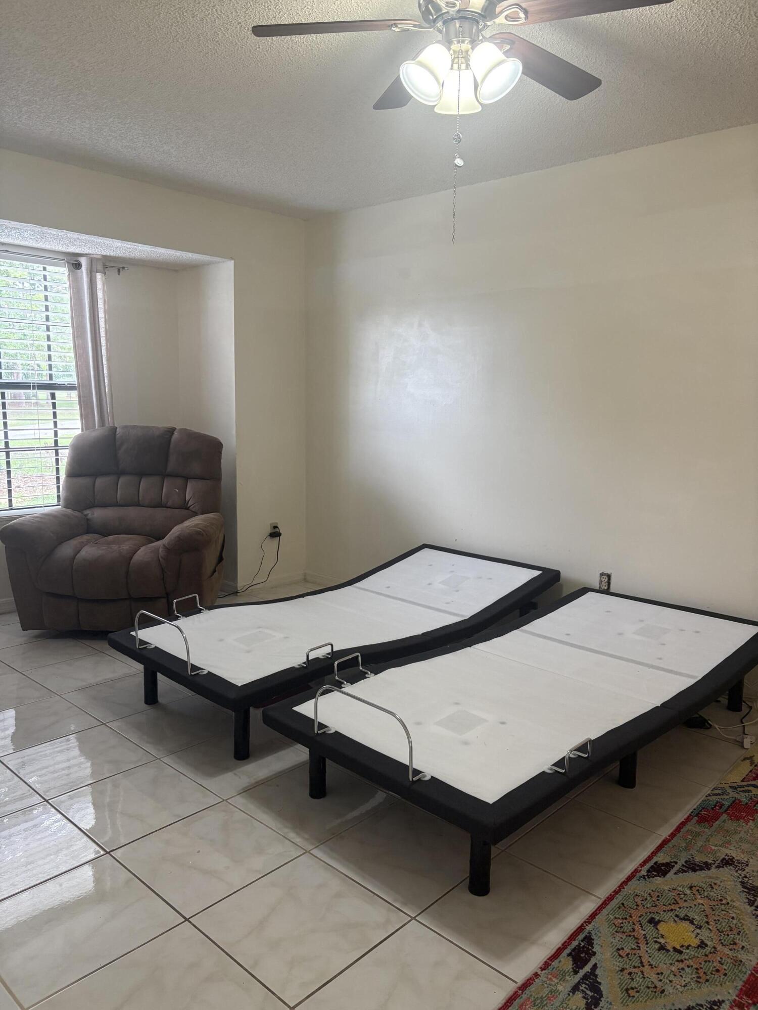 PORT ST LUCIE SECTION 25 - Residential