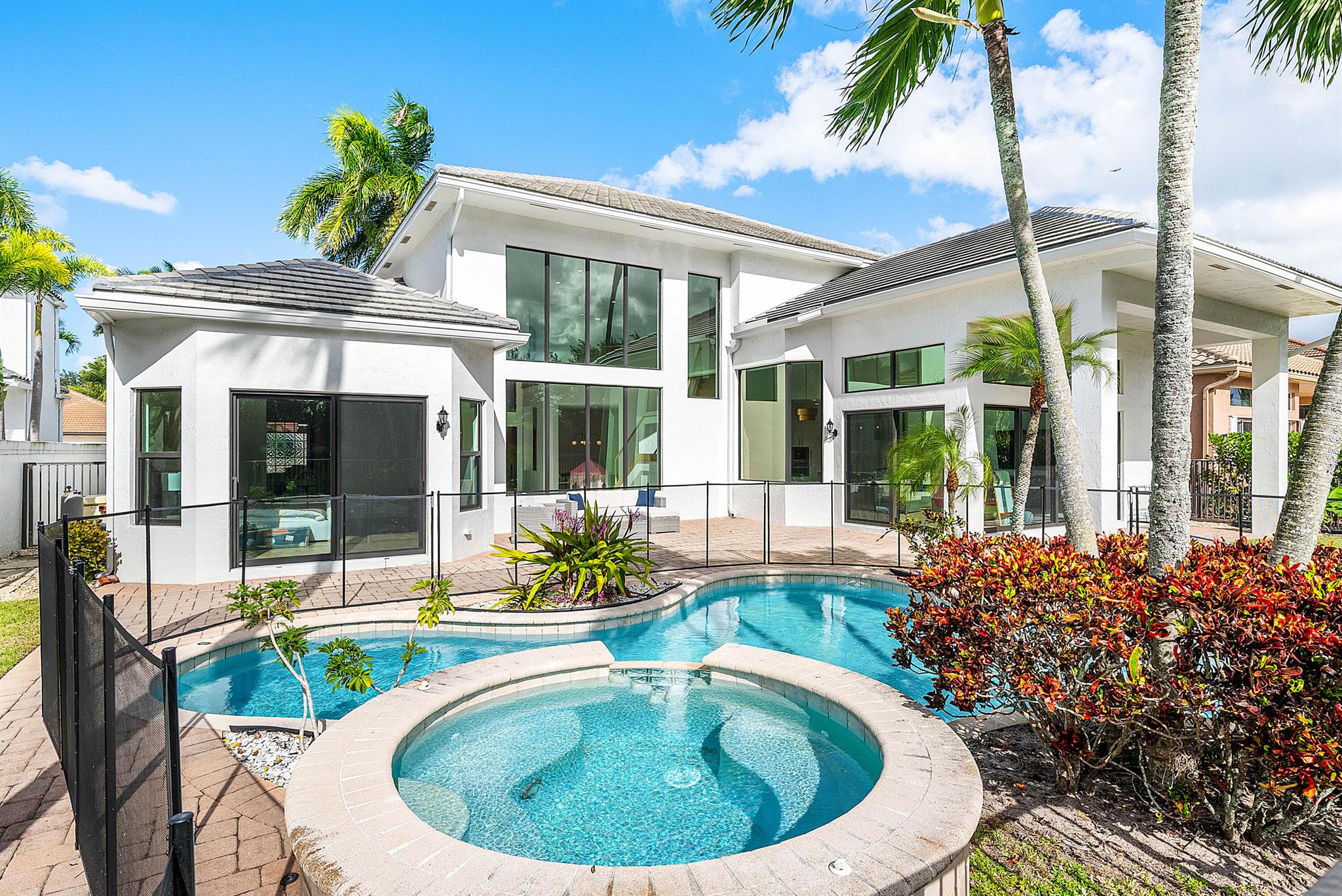 Grande Orchid - Residential