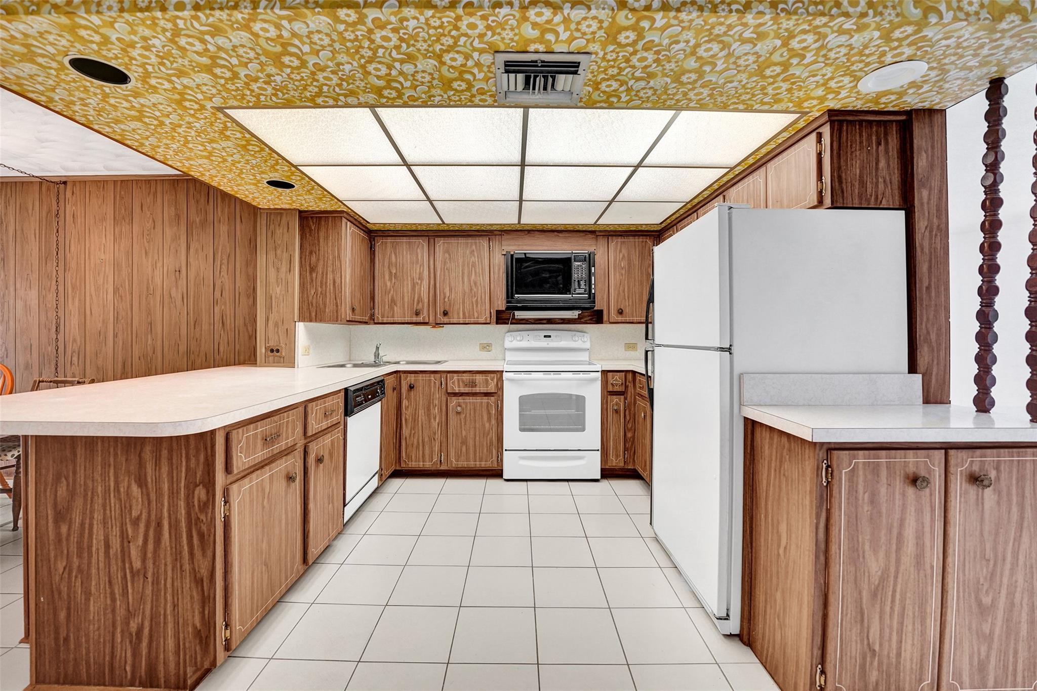 Lloyd Estates Add Corr - Residential
