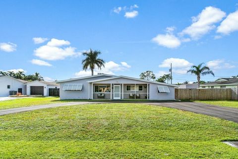 A home in Lake Worth