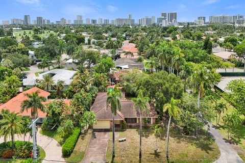 Tiny photo for 3530 NE 25th Terrace, Fort Lauderdale, FL 33308 (MLS # B26053166)
