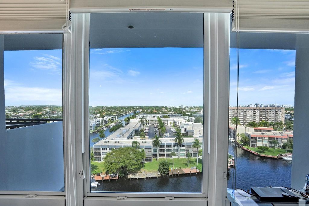 Photo of 801 S Federal Hwy #PH-14, Pompano Beach, FL 33062 (MLS # F10533047)