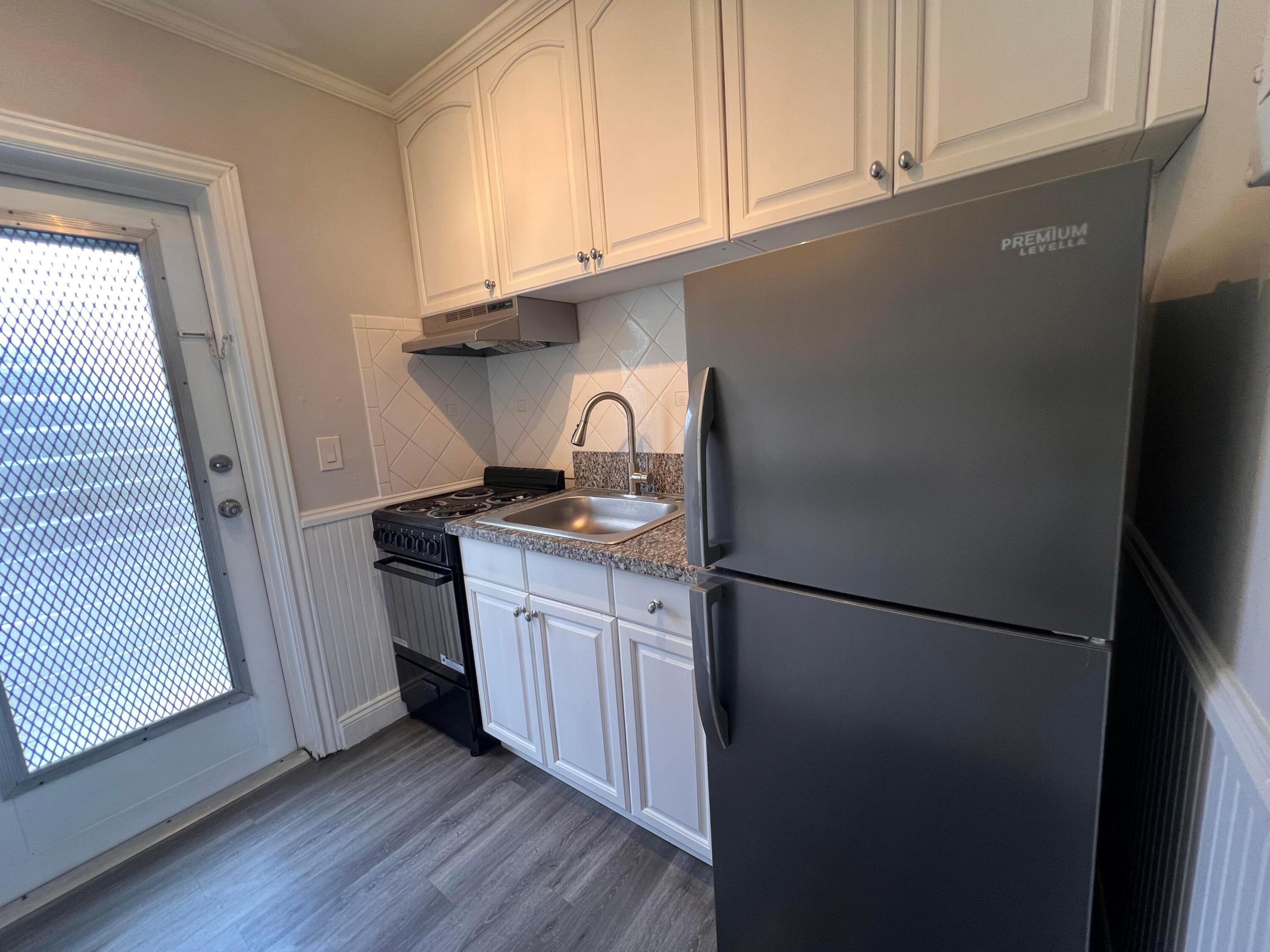 GULFSTREAM CONDO - Residential Lease