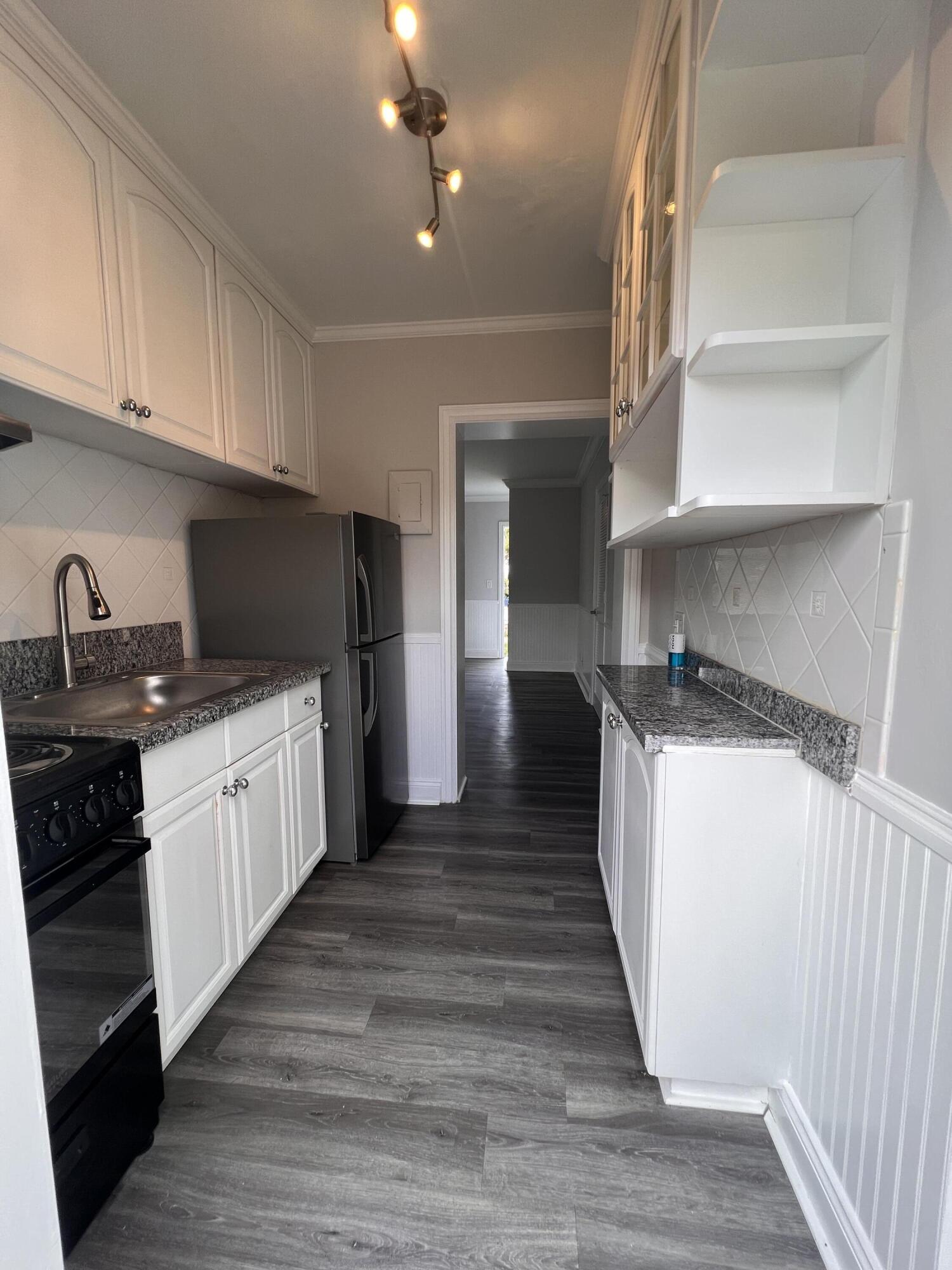 GULFSTREAM CONDO - Residential Lease