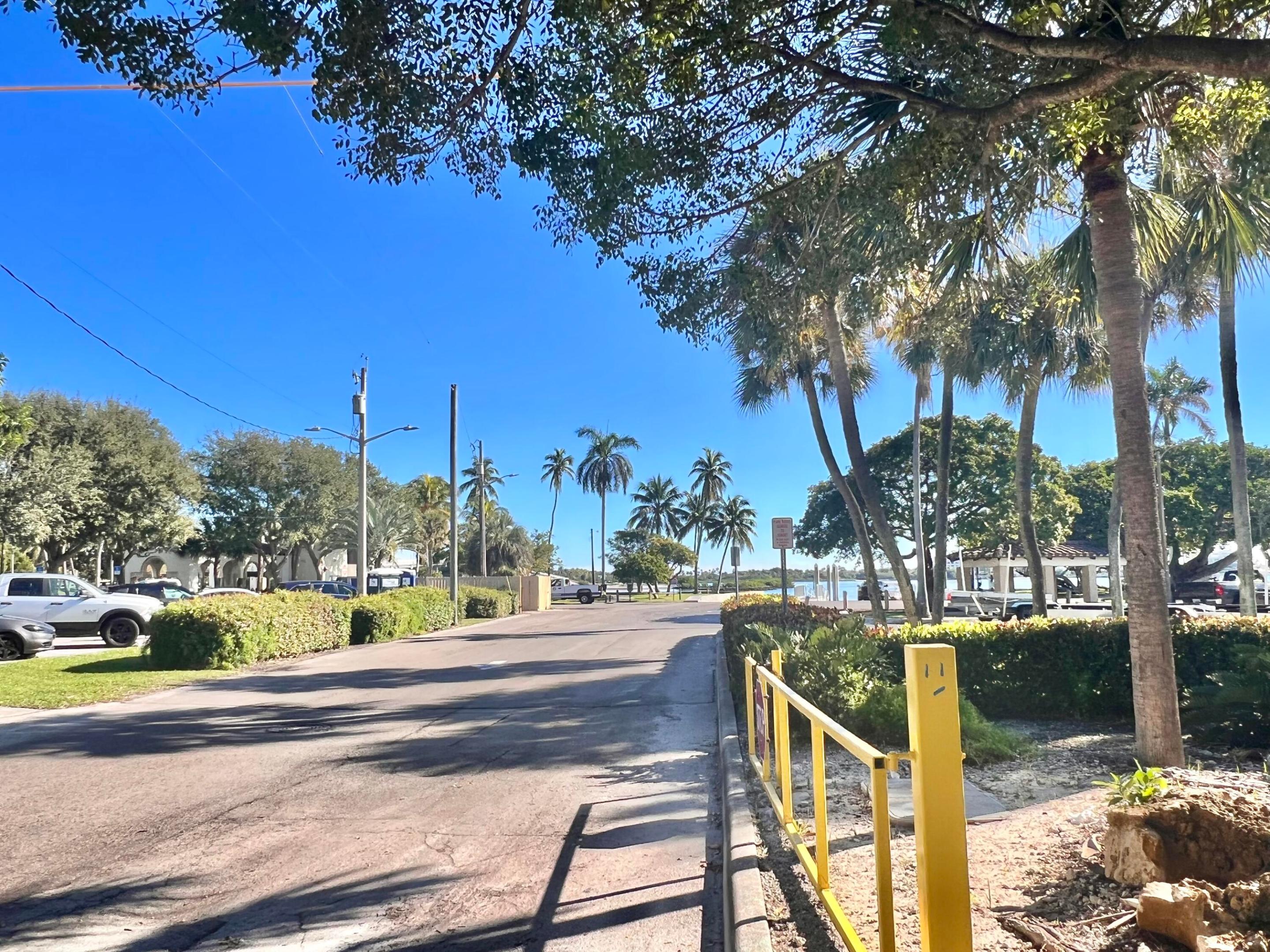 GULFSTREAM CONDO - Residential Lease