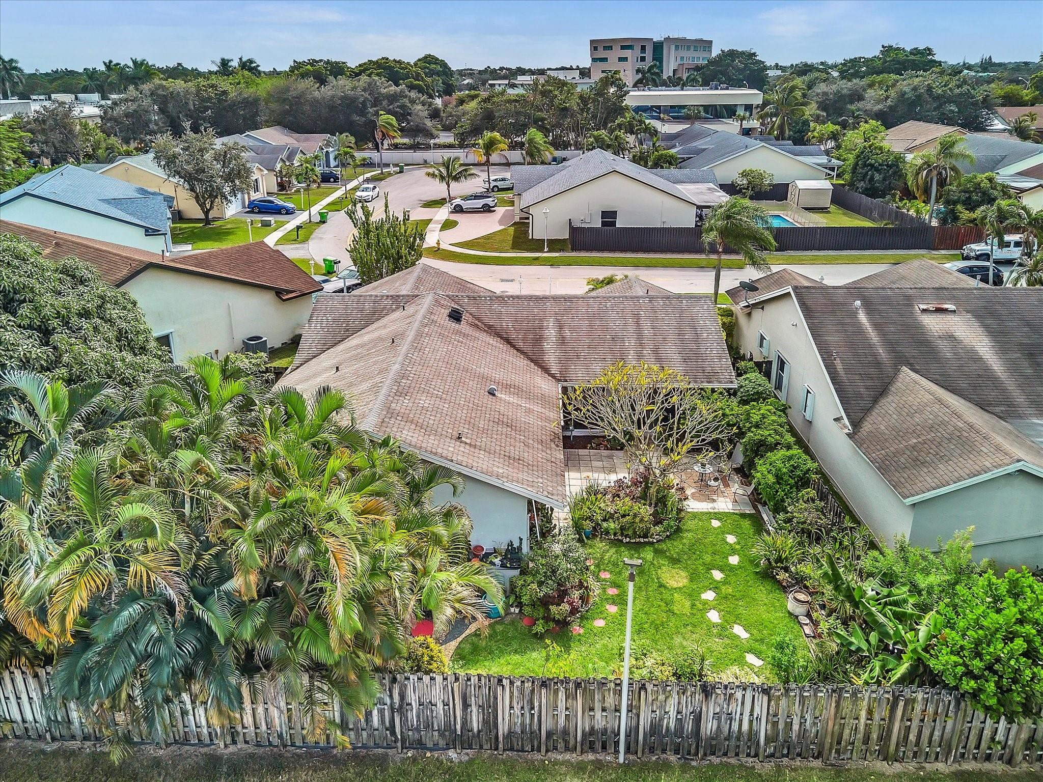 The Limerick 149-21 B - Residential