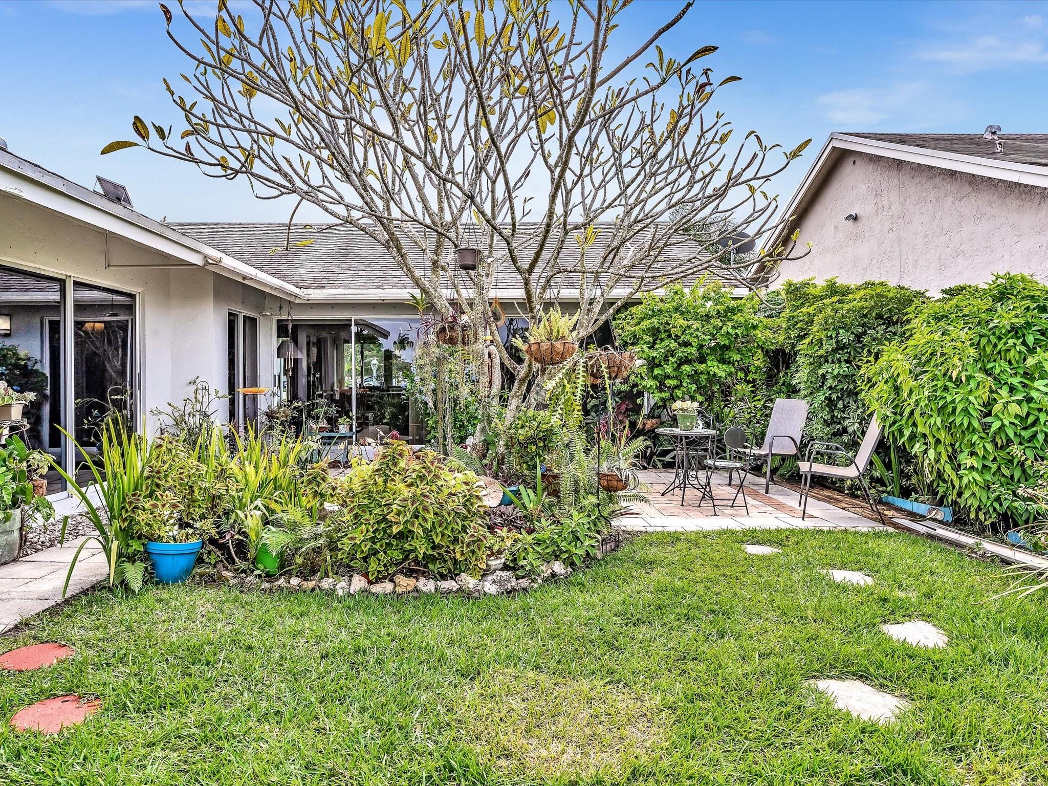 The Limerick 149-21 B - Residential