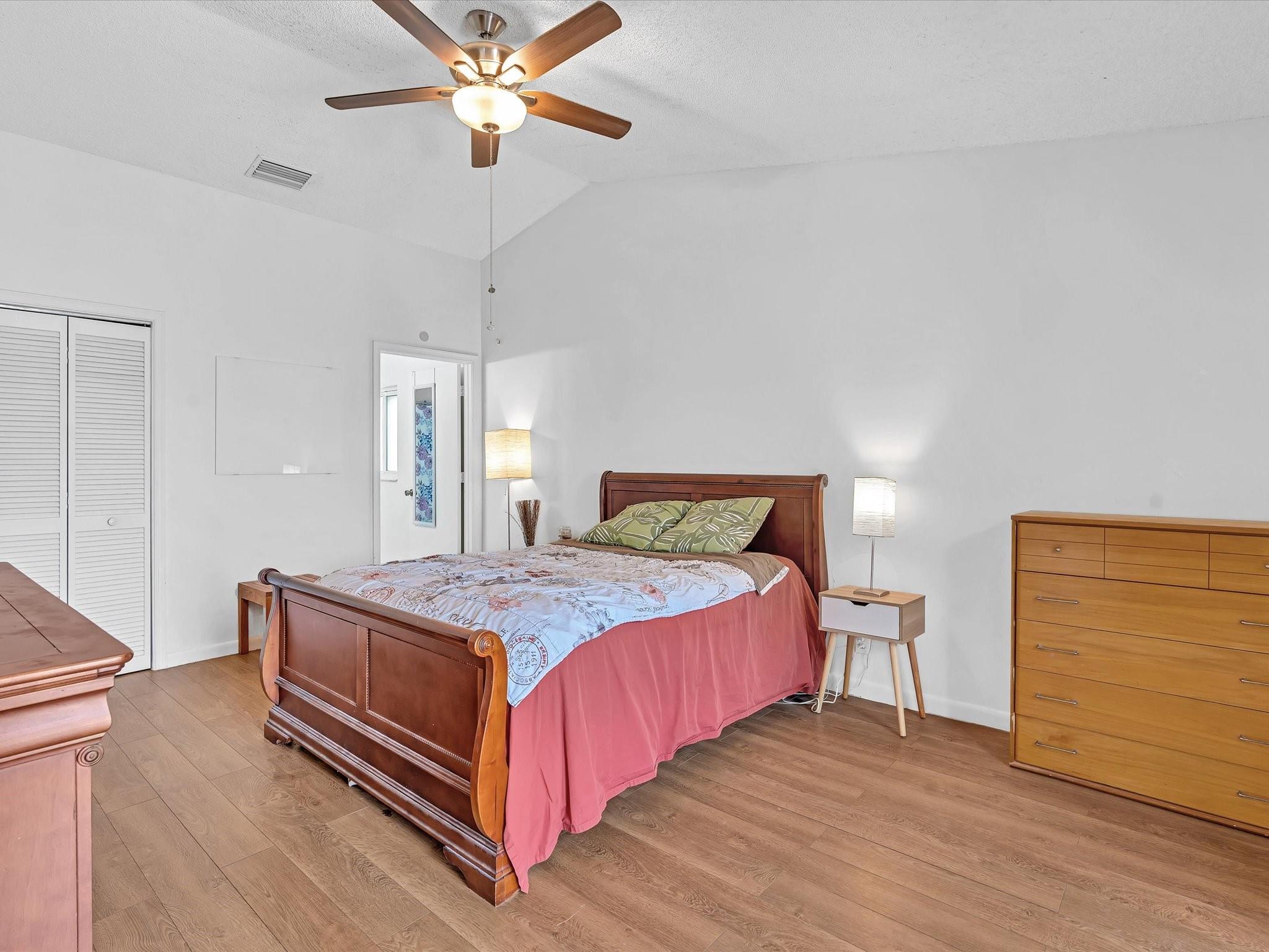 The Limerick 149-21 B - Residential