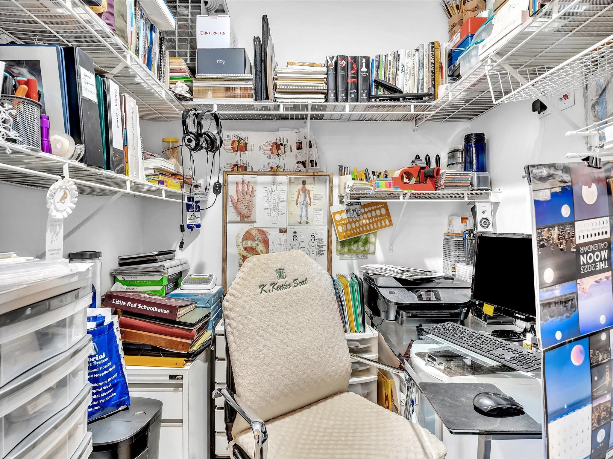 The Limerick 149-21 B - Residential