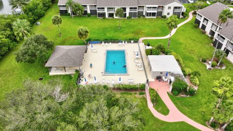 A home in Hutchinson Island