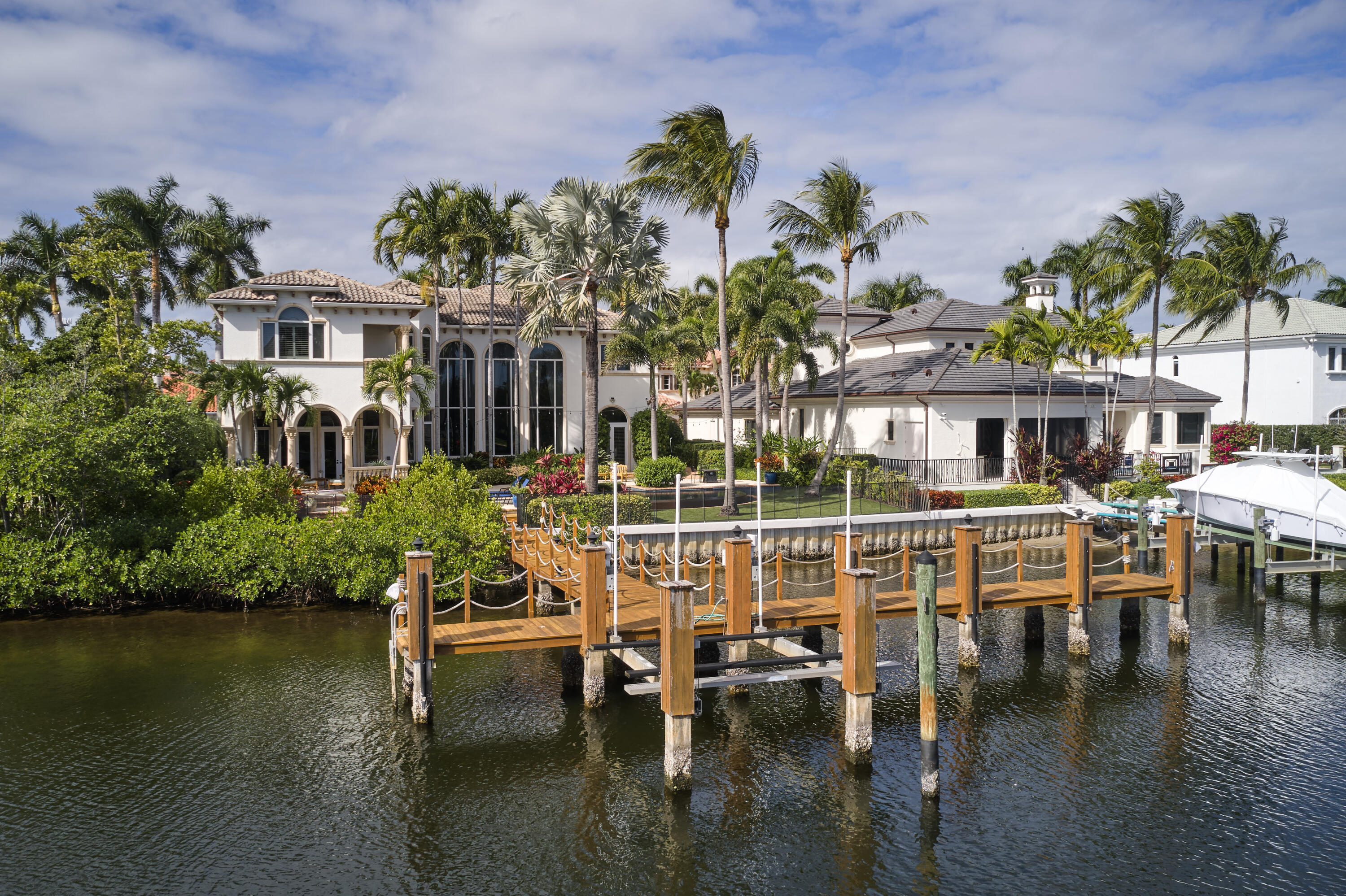 Harbour Isles - Residential