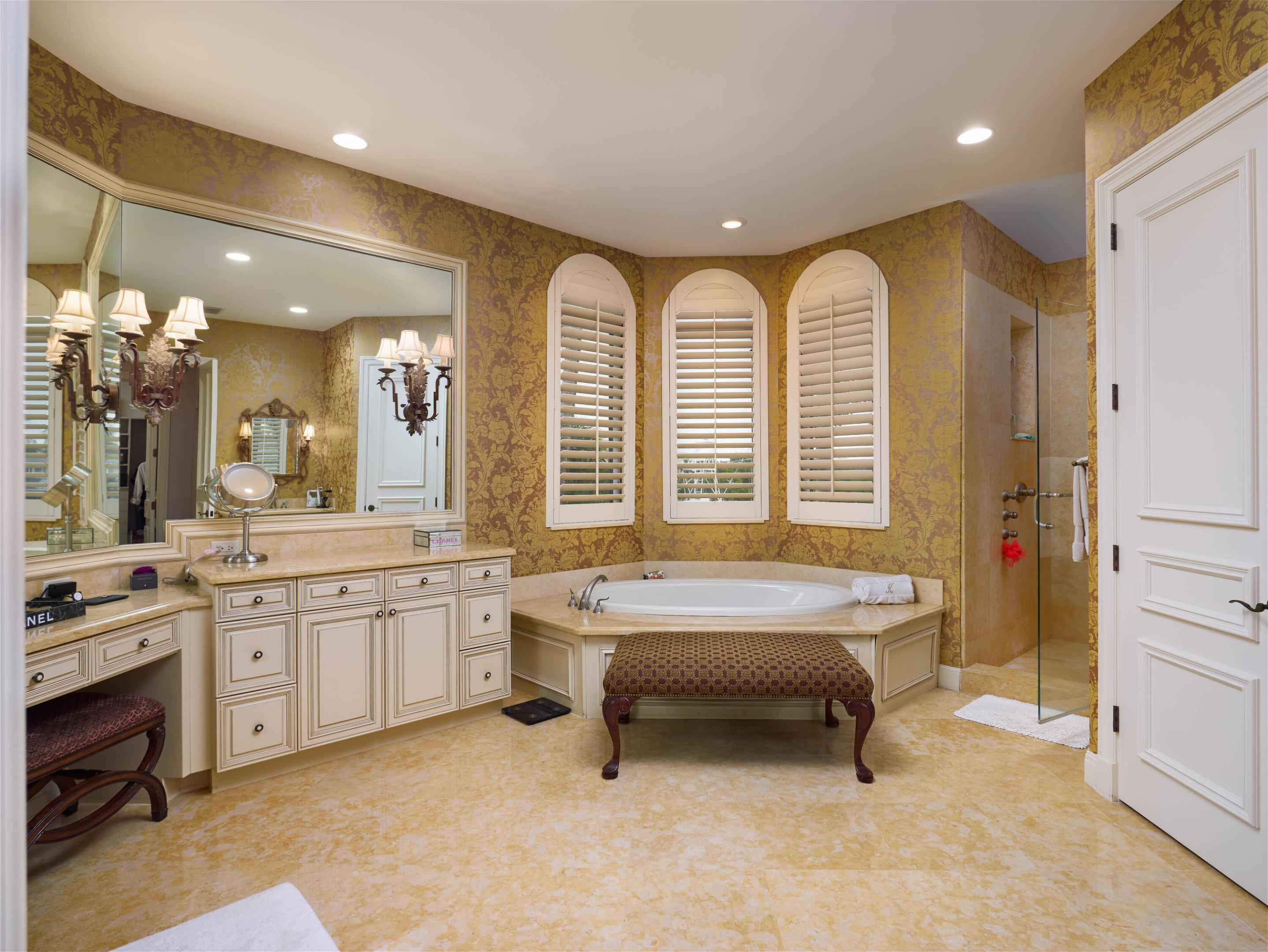 Harbour Isles - Residential