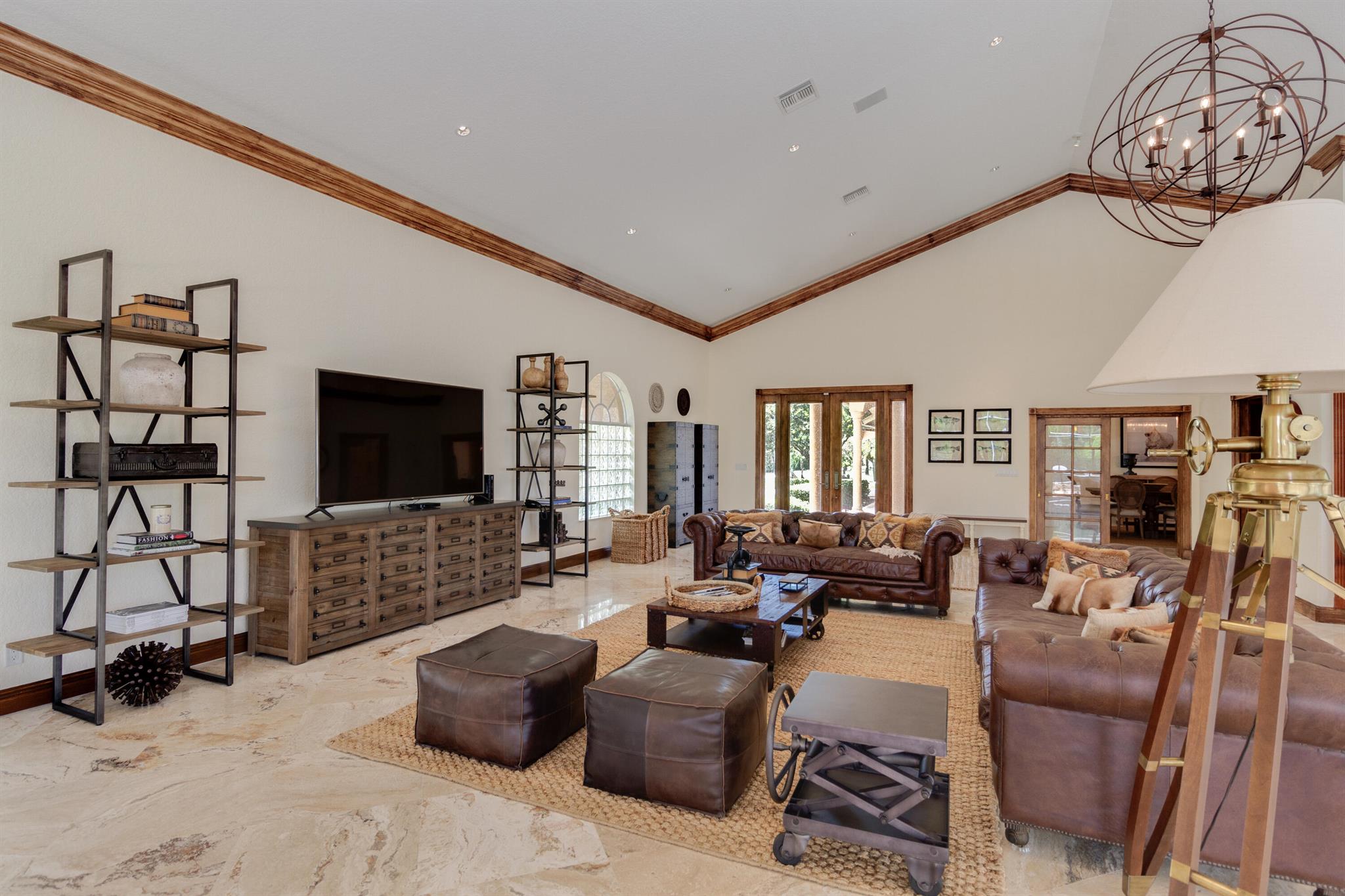 HOMELAND - Residential