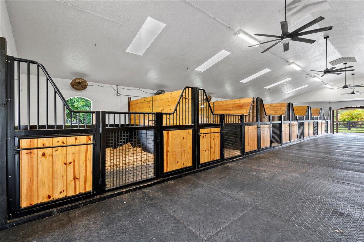 HOMELAND - Residential