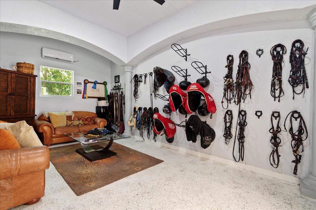 HOMELAND - Residential