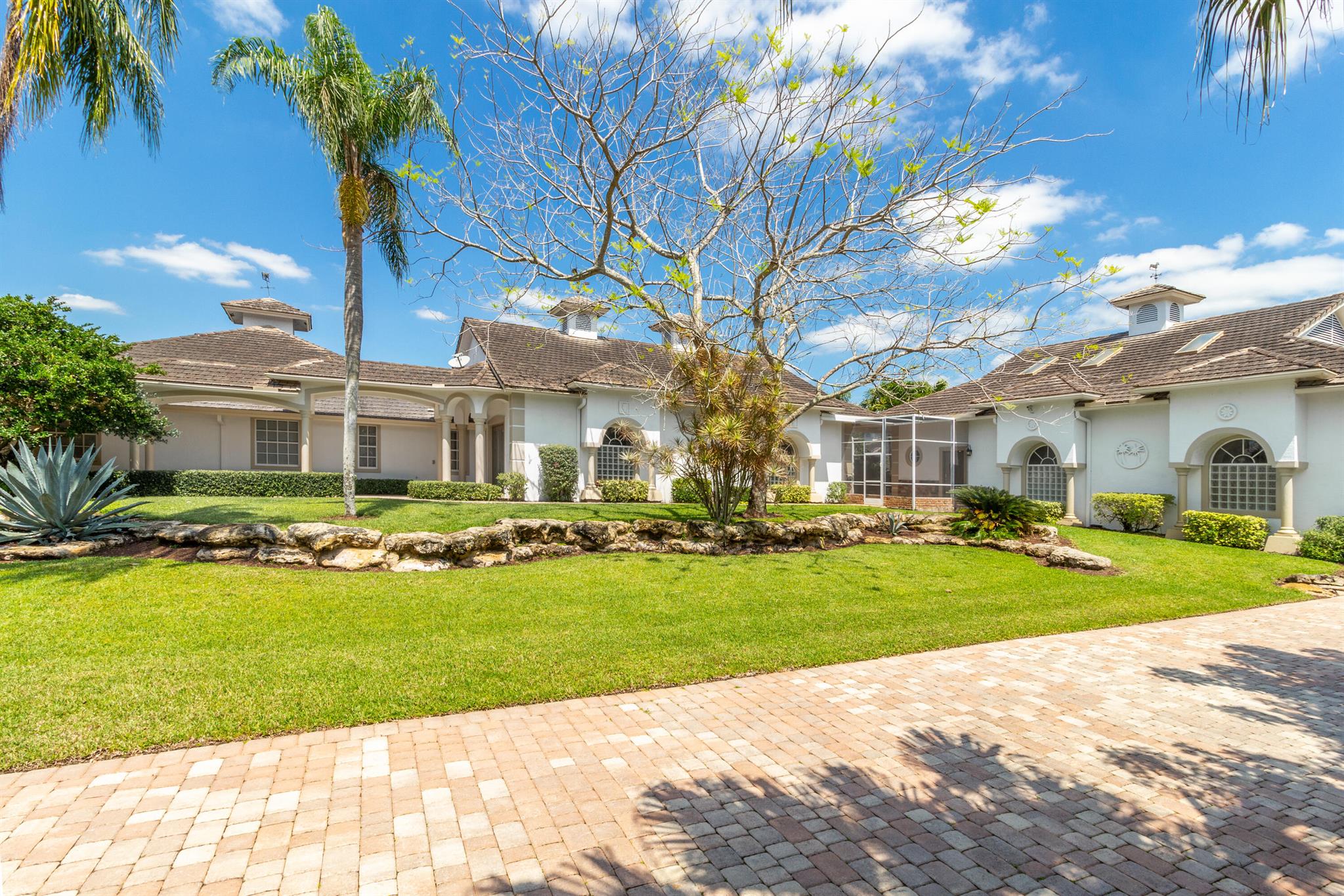 HOMELAND - Residential