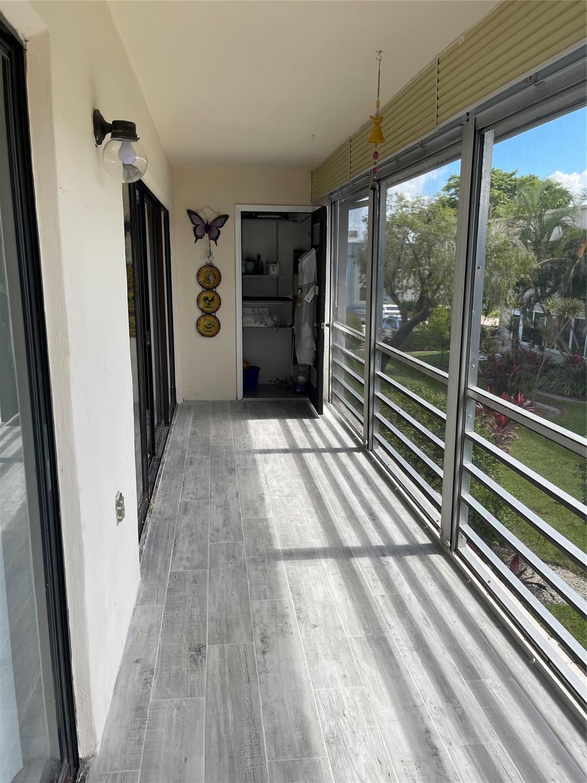 Capri C Kings Point - Residential