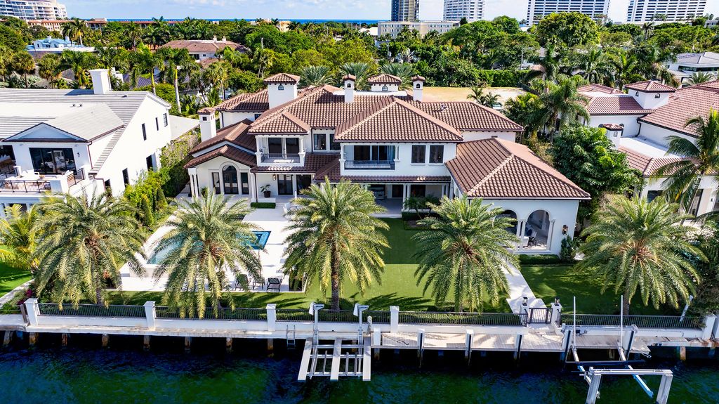 Photo of 1203 Spanish River Road, Boca Raton, FL 33432 (MLS # R11037595)