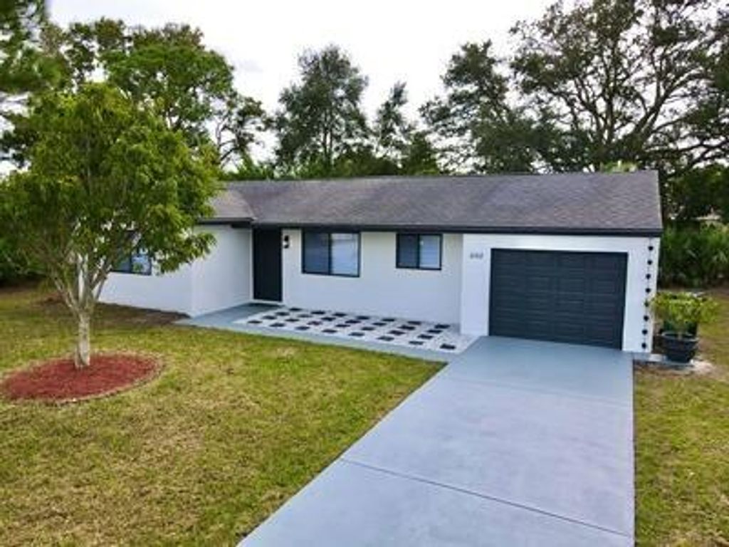 Photo of 2182 SE Genoa Street, Port Saint Lucie, FL 34952 (MLS # B26009719)