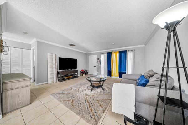 4827 Orleans Court B