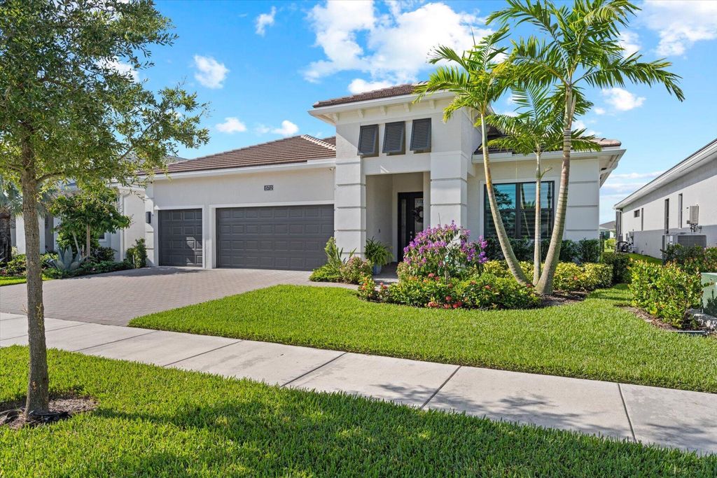 Photo of 15712 Longboat Key Drive, Westlake, FL 33470 (MLS # R10946830)