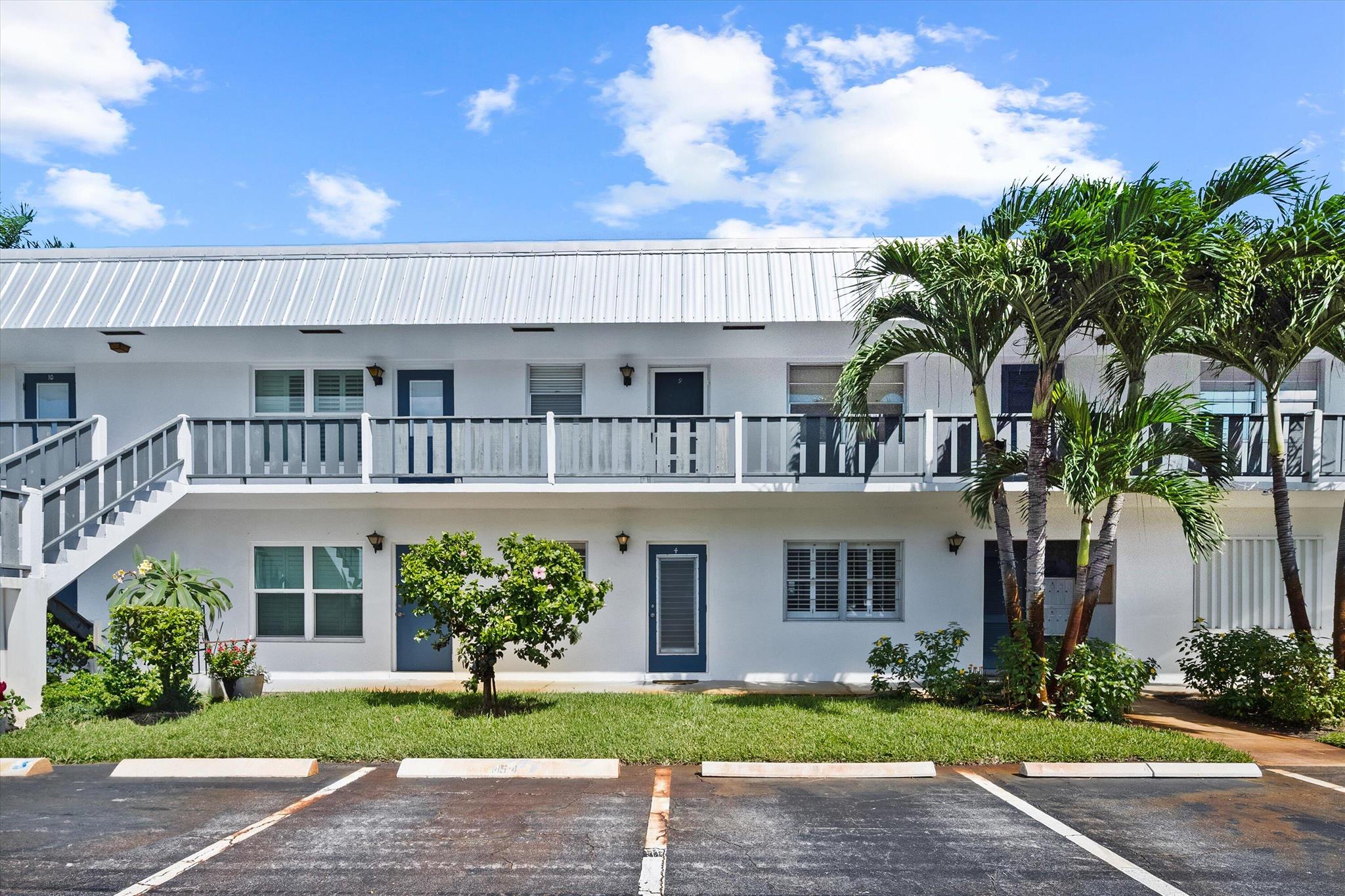 CEDAR POINTE CONDO - Residential