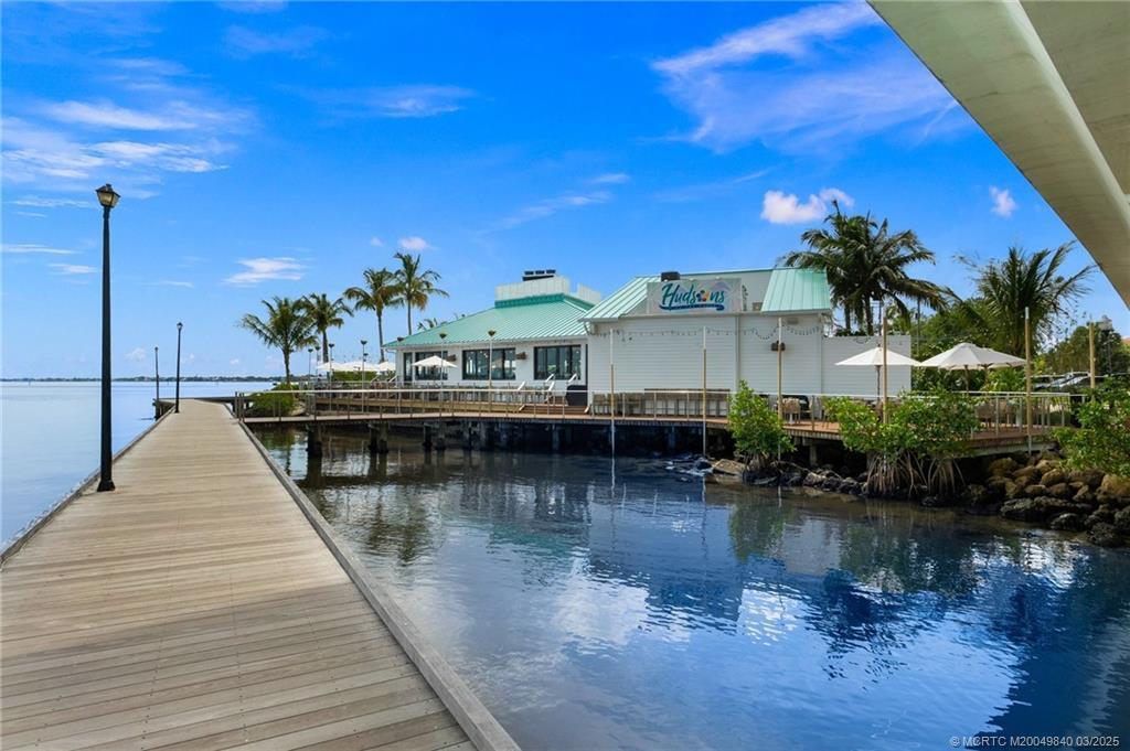 CEDAR POINTE CONDO - Residential