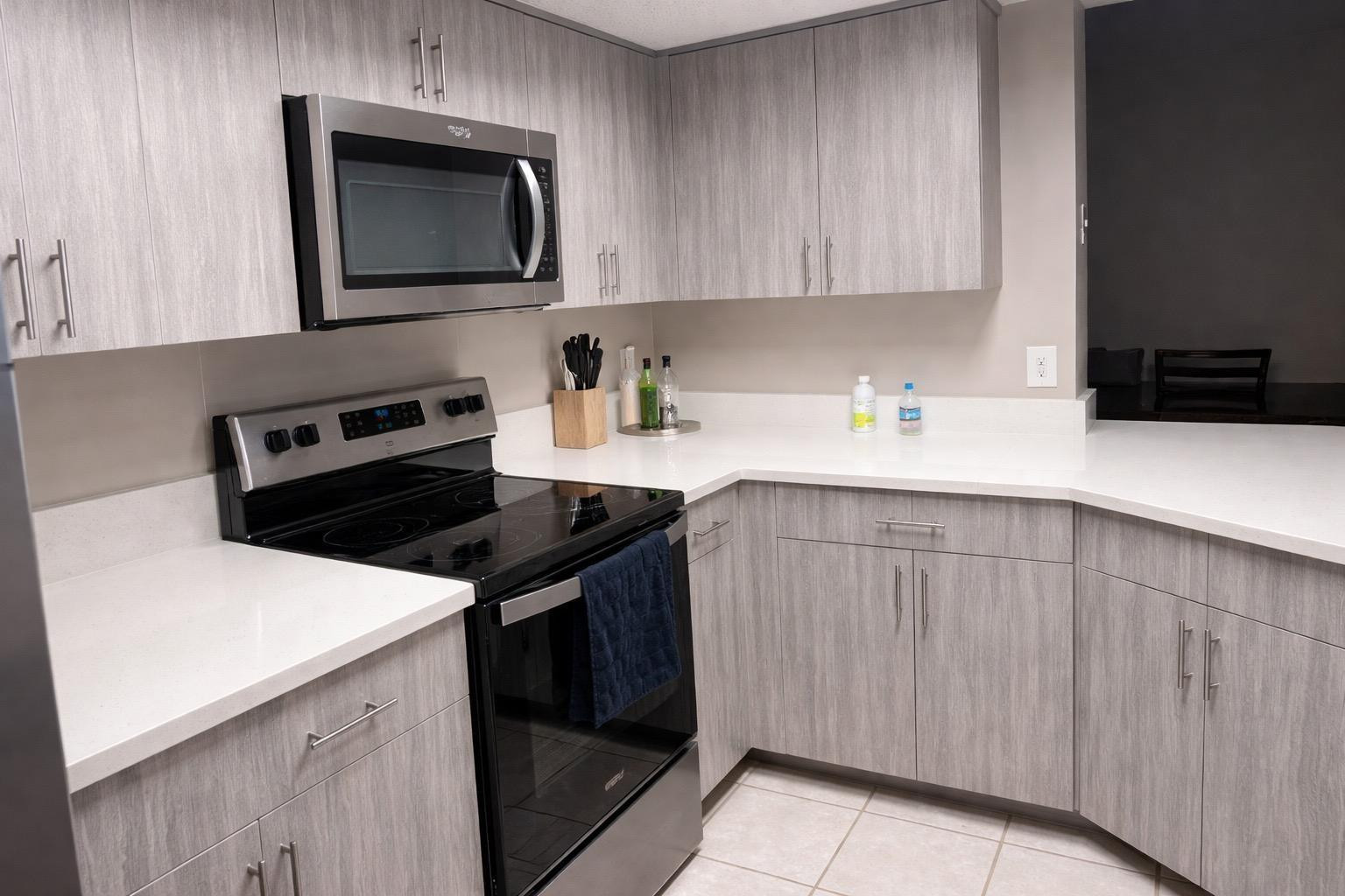 Evergreen Lakes Condo - Residential Lease