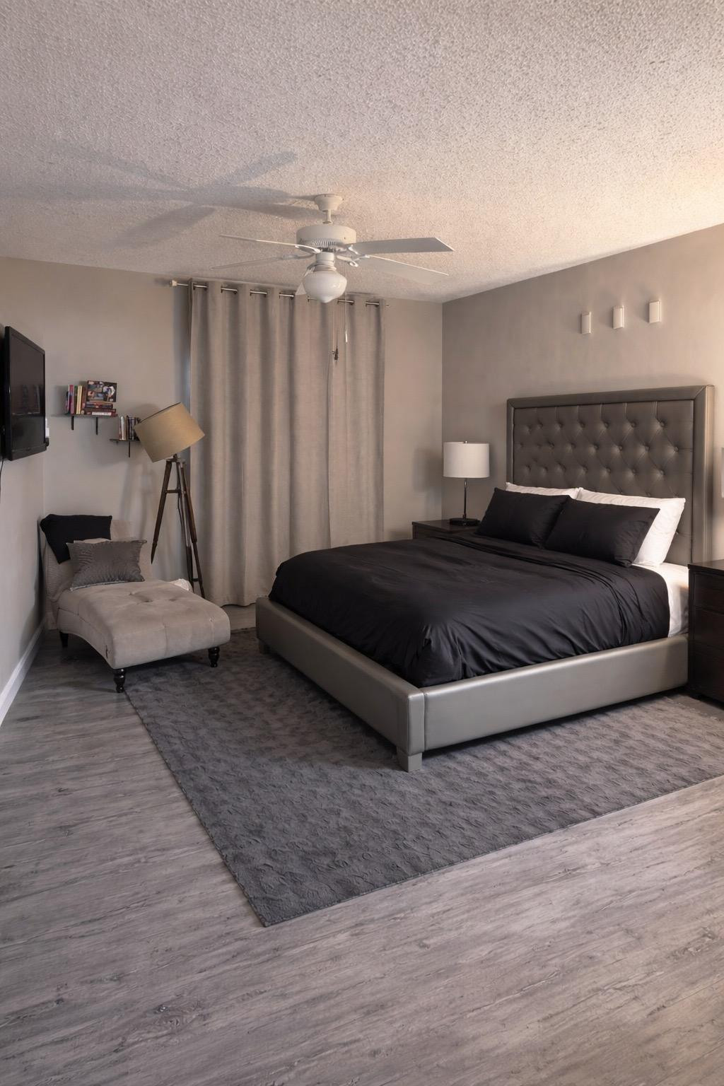 Evergreen Lakes Condo - Residential Lease