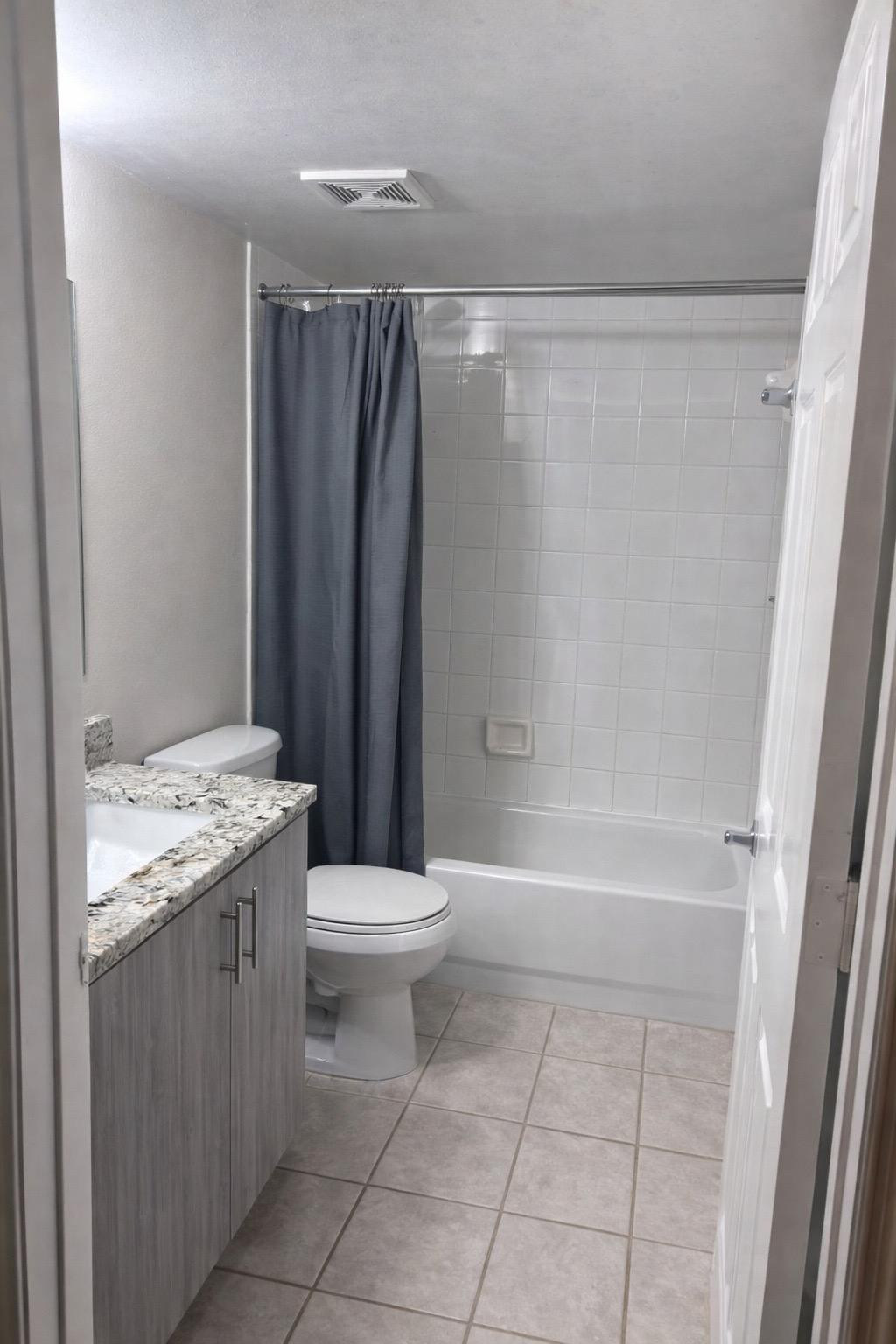 Evergreen Lakes Condo - Residential Lease