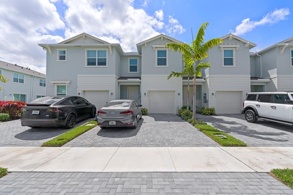 Photo of 5467 Flannigan Way, Lake Worth, FL 33463 (MLS # R11087309)