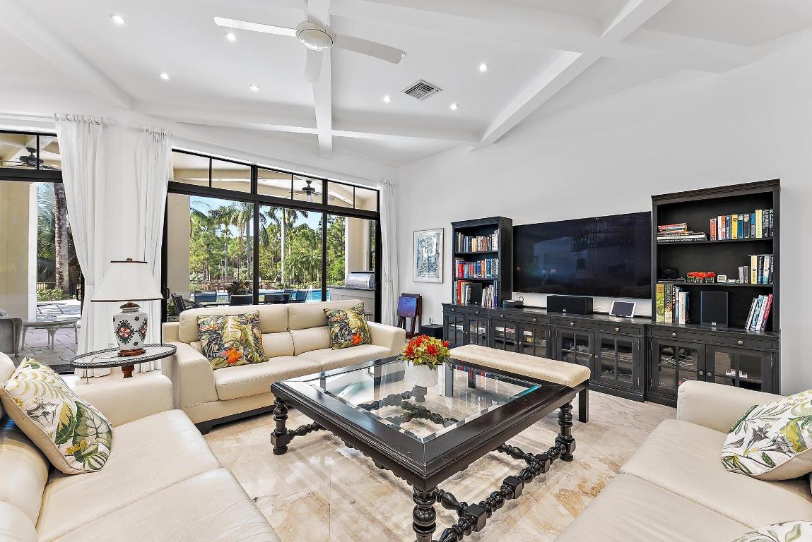 RANCH COLONY - Residential