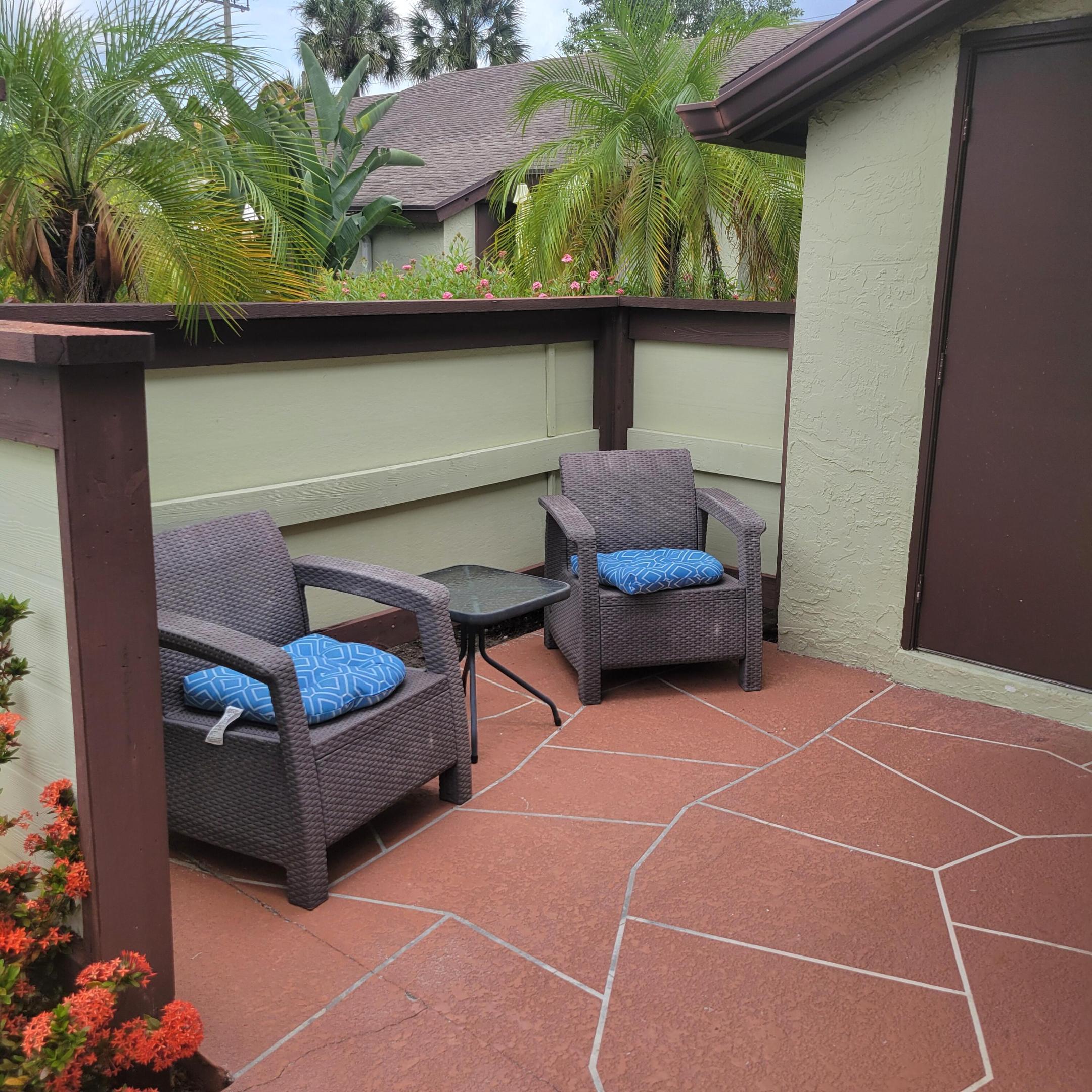 STRATHMORE GATE WEST UNIT 1 - Residential