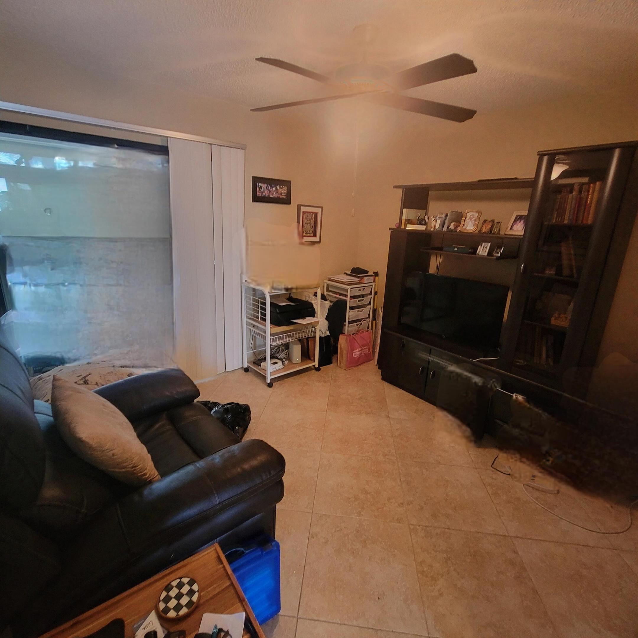 STRATHMORE GATE WEST UNIT 1 - Residential