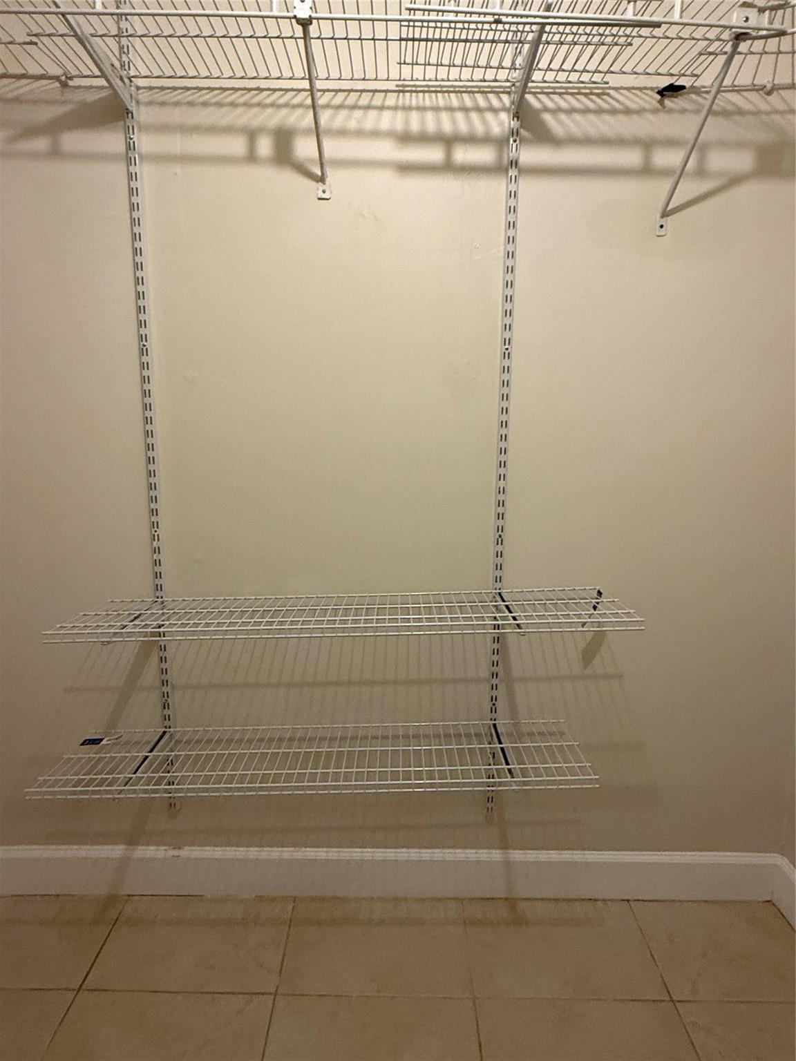 Lakes Of Jacaranda Condo - Residential Lease