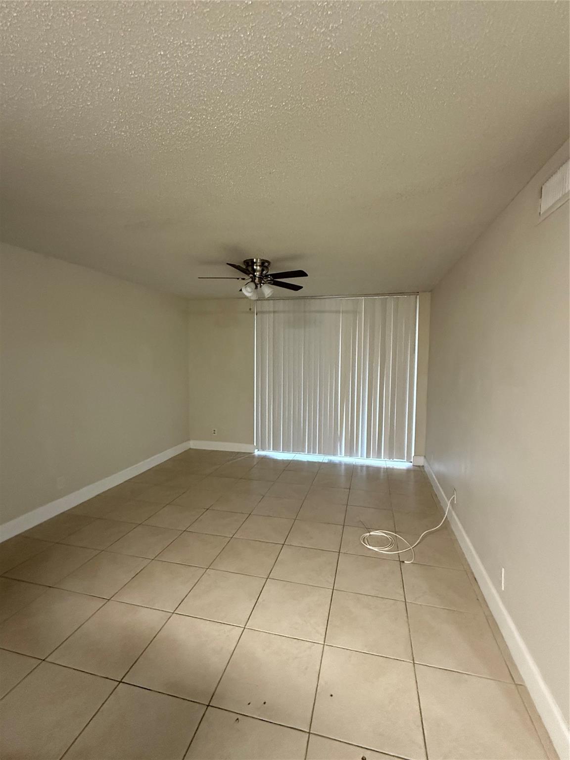 Lakes Of Jacaranda Condo - Residential Lease