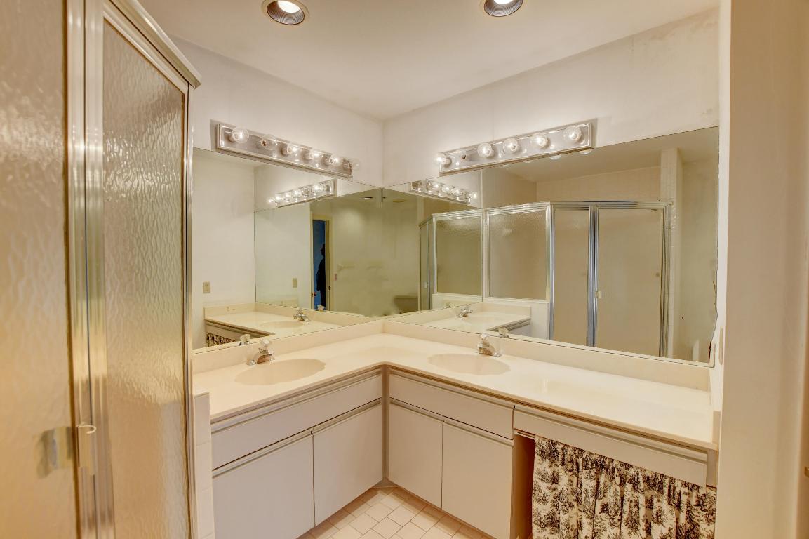 LAKES OF DEER CREEK - Residential