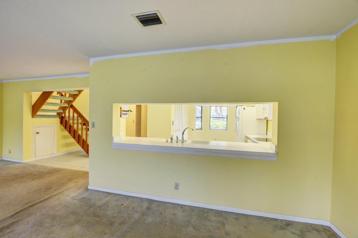 LAKES OF DEER CREEK - Residential