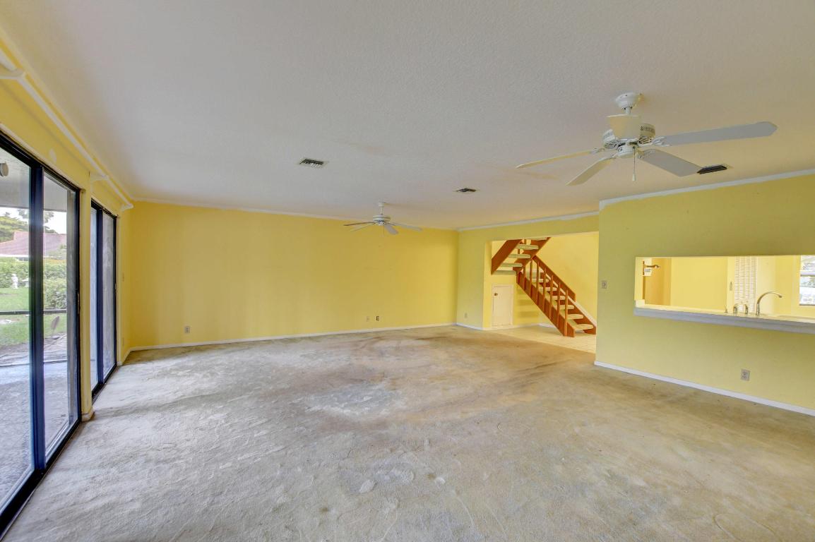 LAKES OF DEER CREEK - Residential