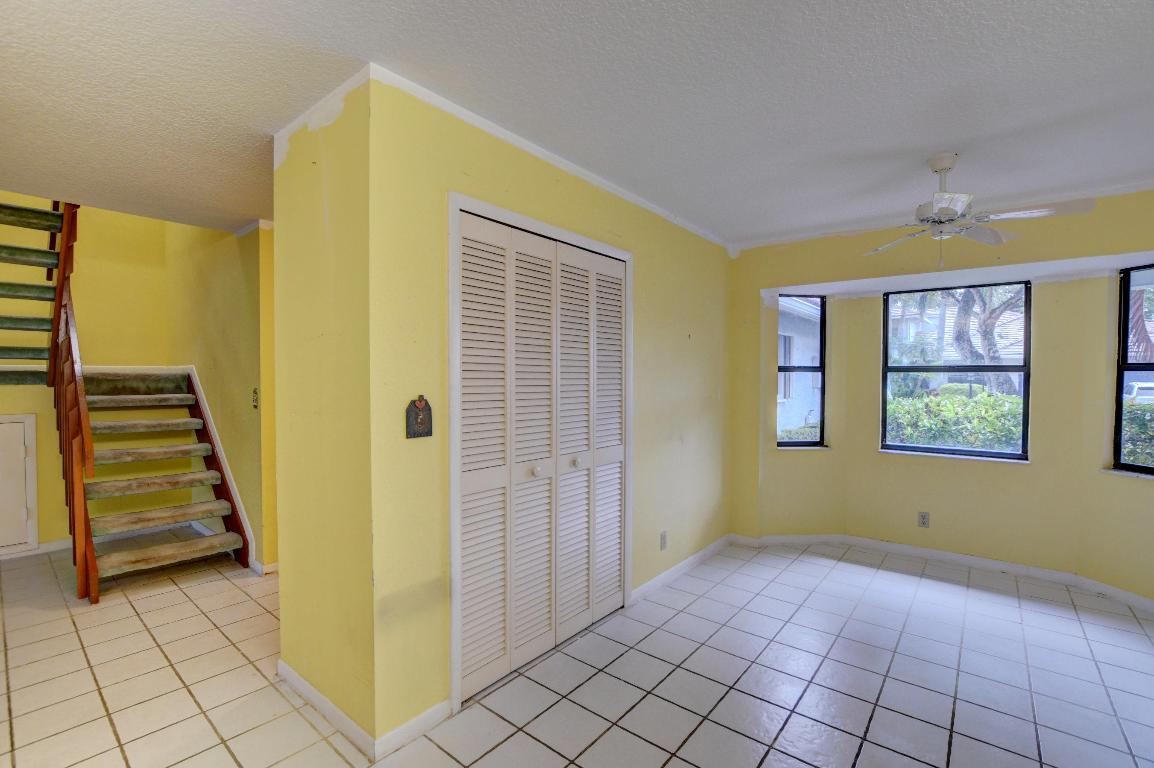 LAKES OF DEER CREEK - Residential