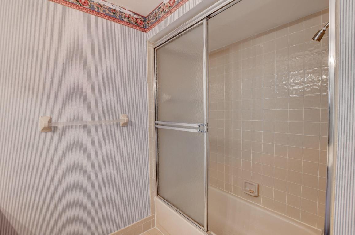 LAKES OF DEER CREEK - Residential