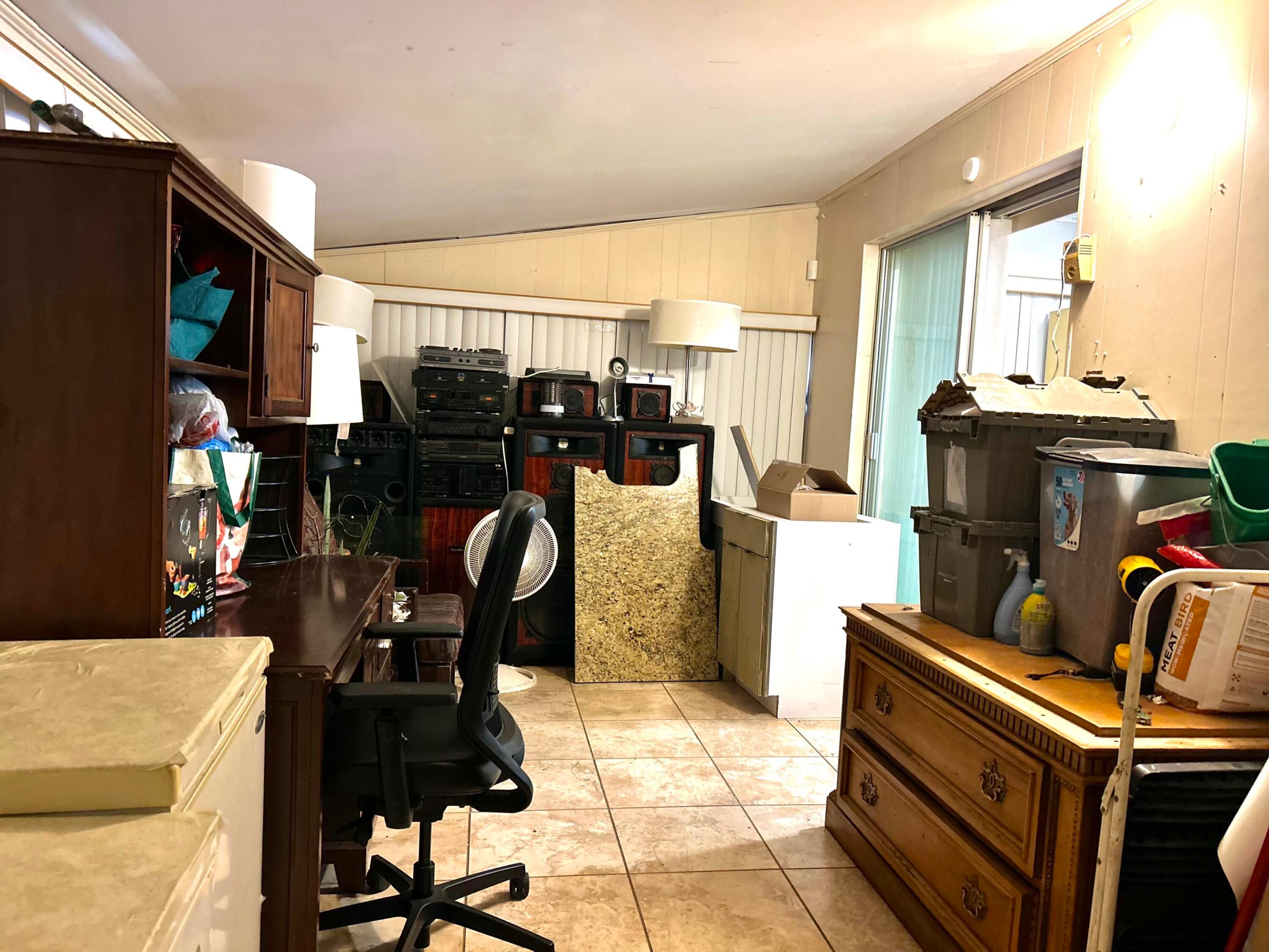 RIVIERA BEACH HEIGHTS ADD 5 - Residential