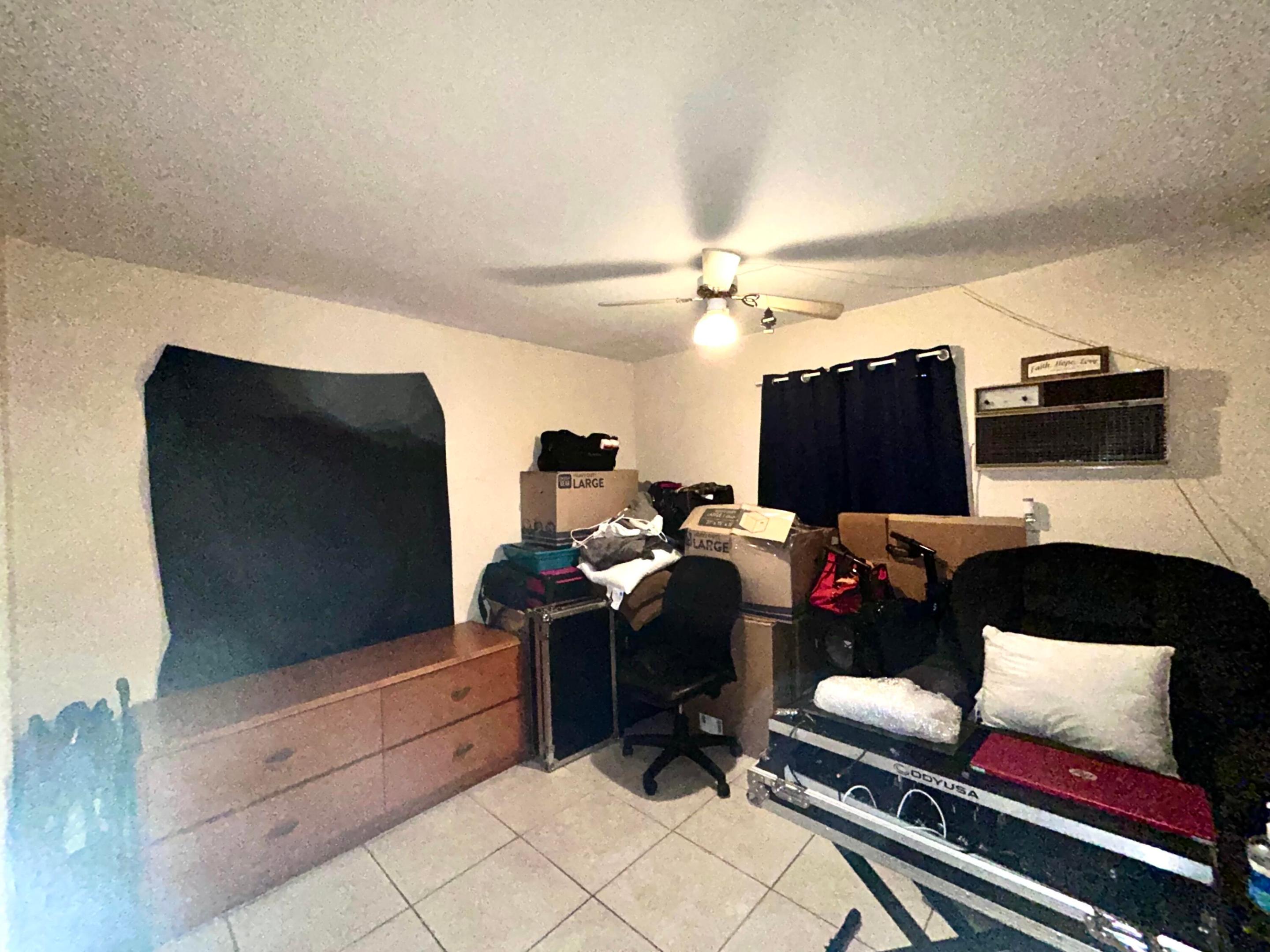 RIVIERA BEACH HEIGHTS ADD 5 - Residential