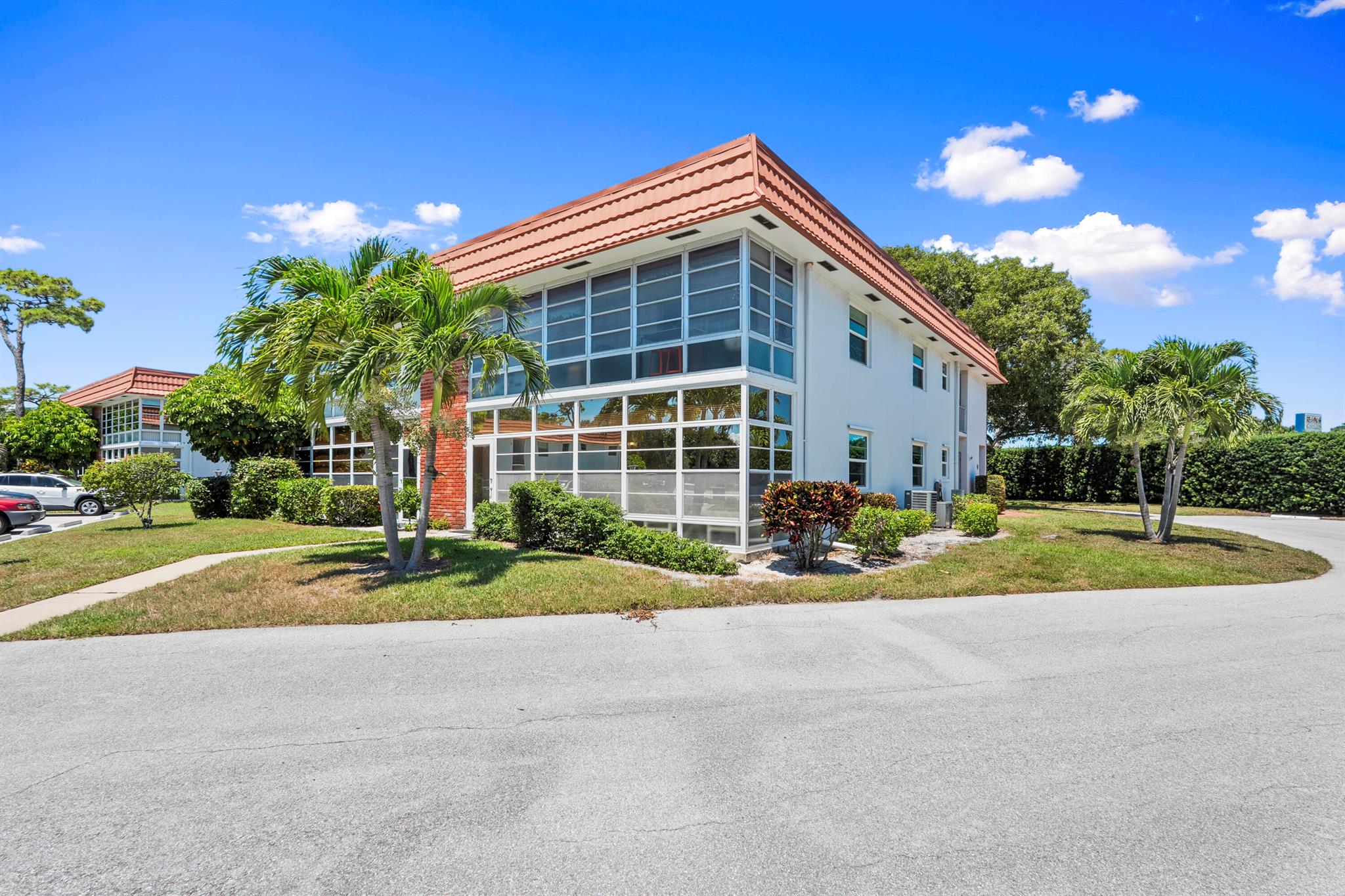 Stuart, Florida 34996, United States, 2 Bedrooms Bedrooms, ,2 BathroomsBathrooms,Residential,Active,209569