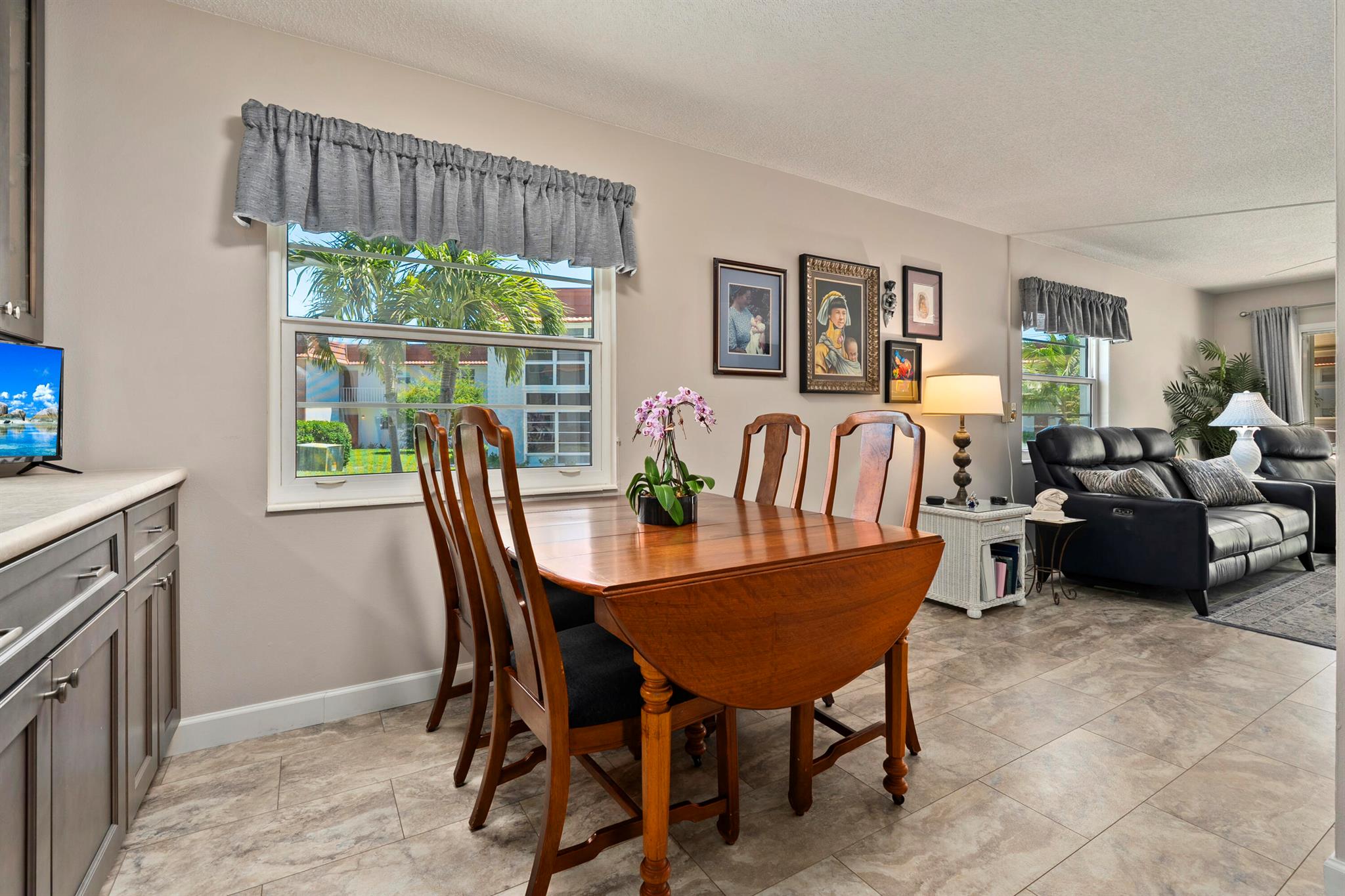 Stuart, Florida 34996, United States, 2 Bedrooms Bedrooms, ,2 BathroomsBathrooms,Residential,Active,209569