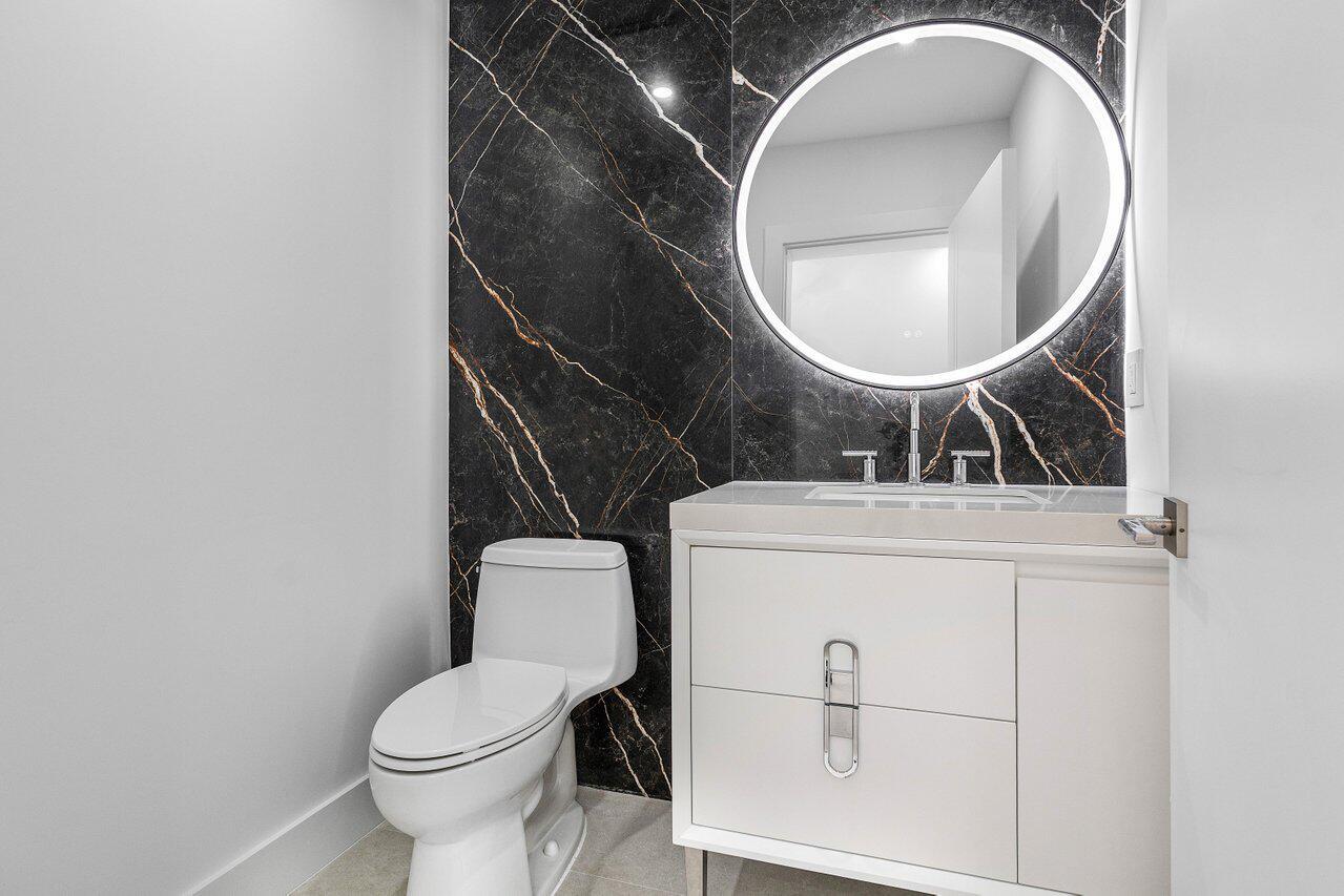 Delaire Country Club - Residential