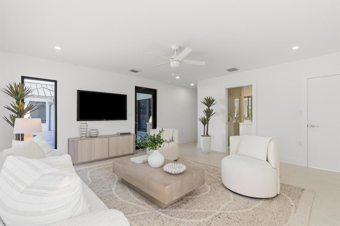 Delaire Country Club - Residential