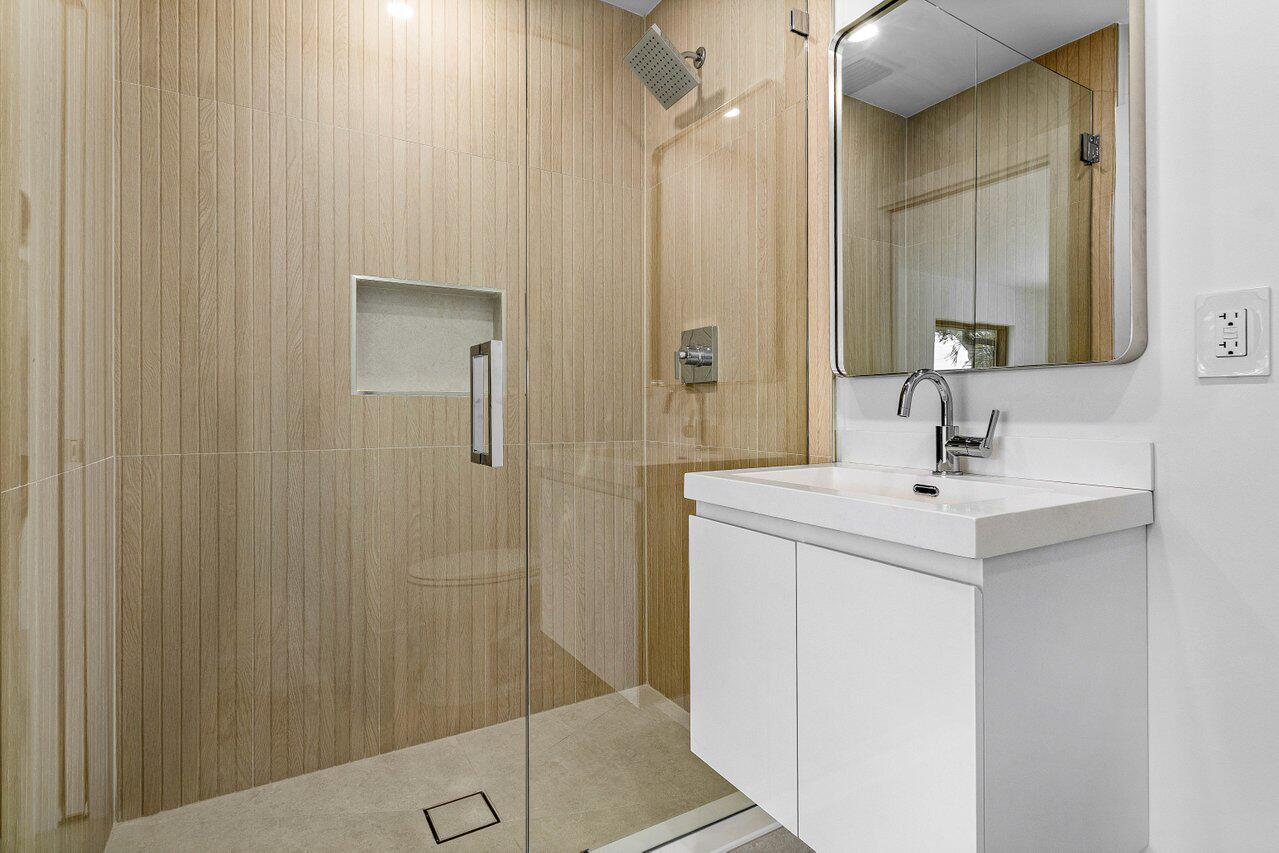 Delaire Country Club - Residential