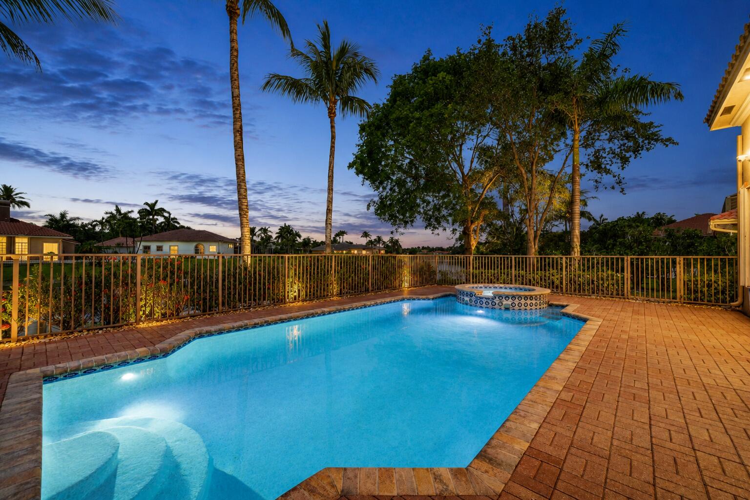 HERON BAY TWO - Residential