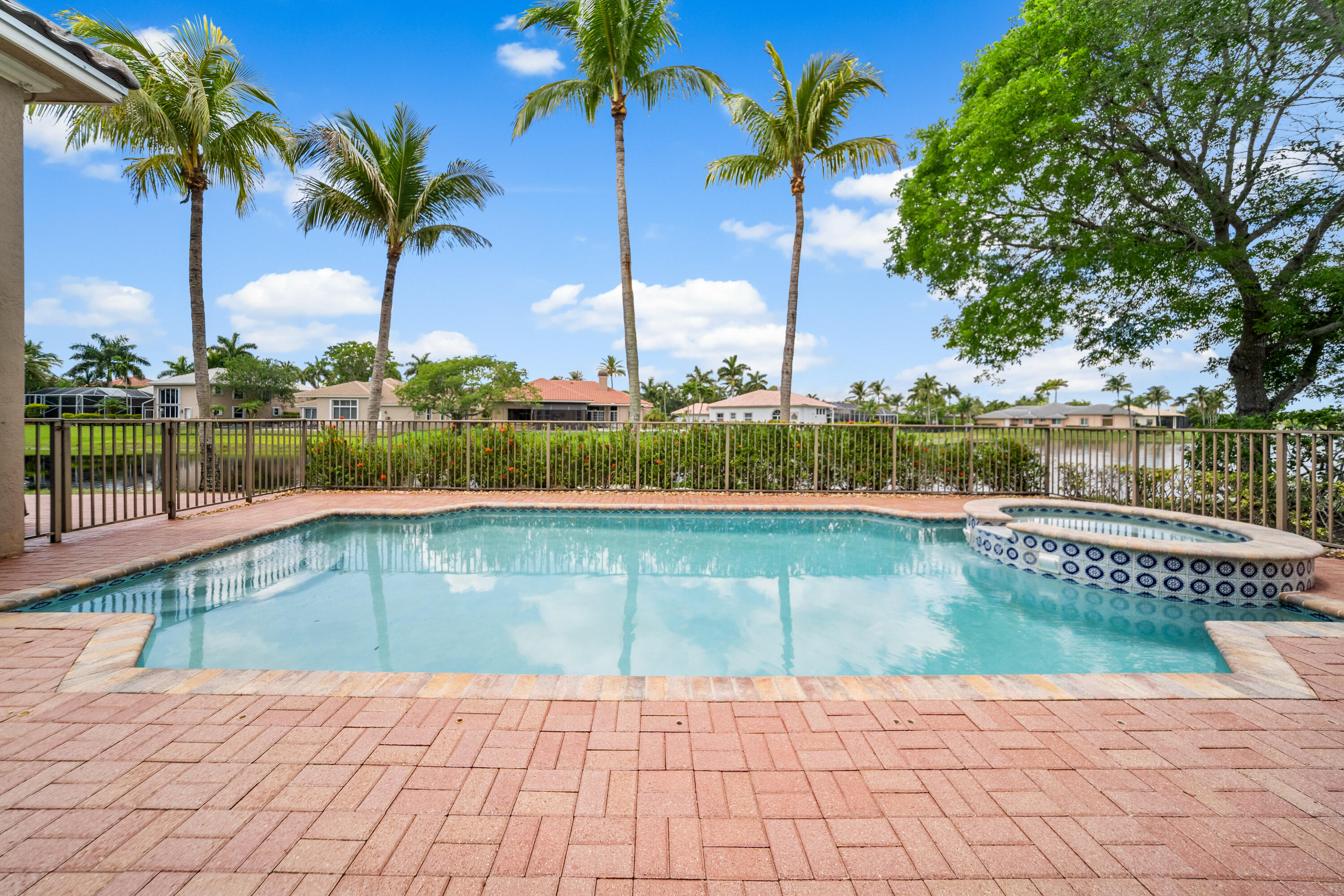 HERON BAY TWO - Residential